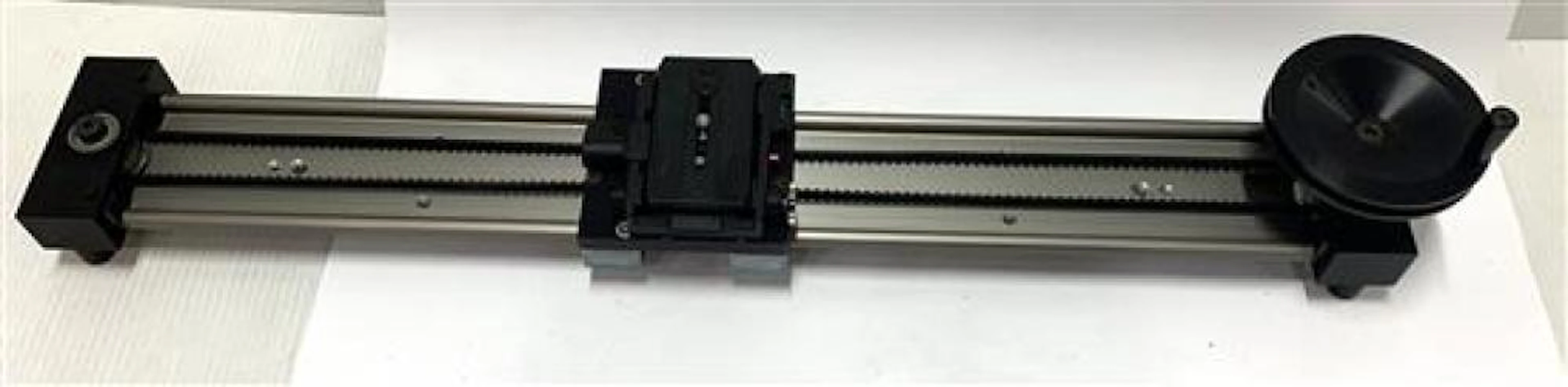 A Kessler pockeet dolly with travel bag & Giottos MH621 adapter