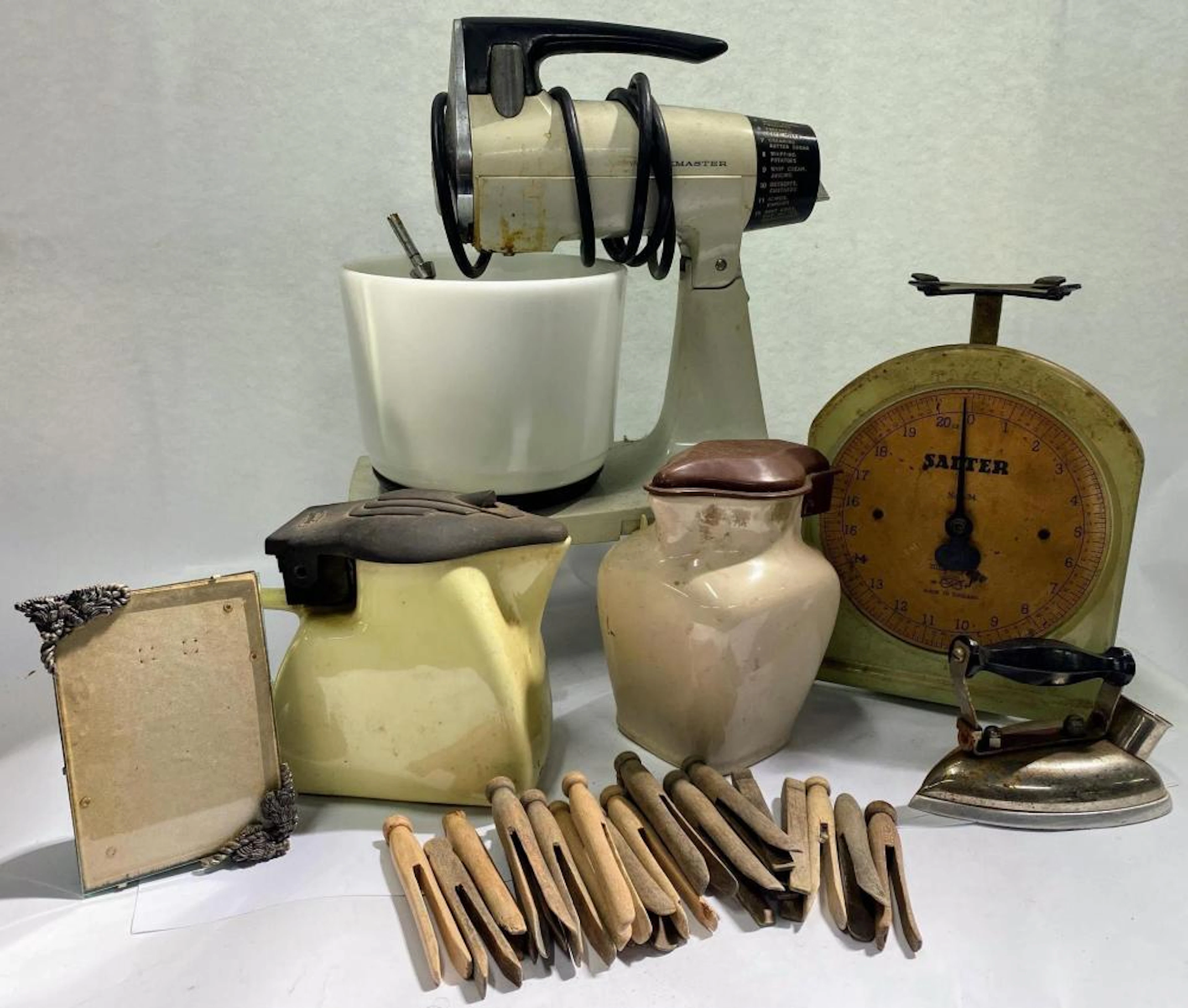 A Collection of Antique & Vintage Kitchenware Including a...