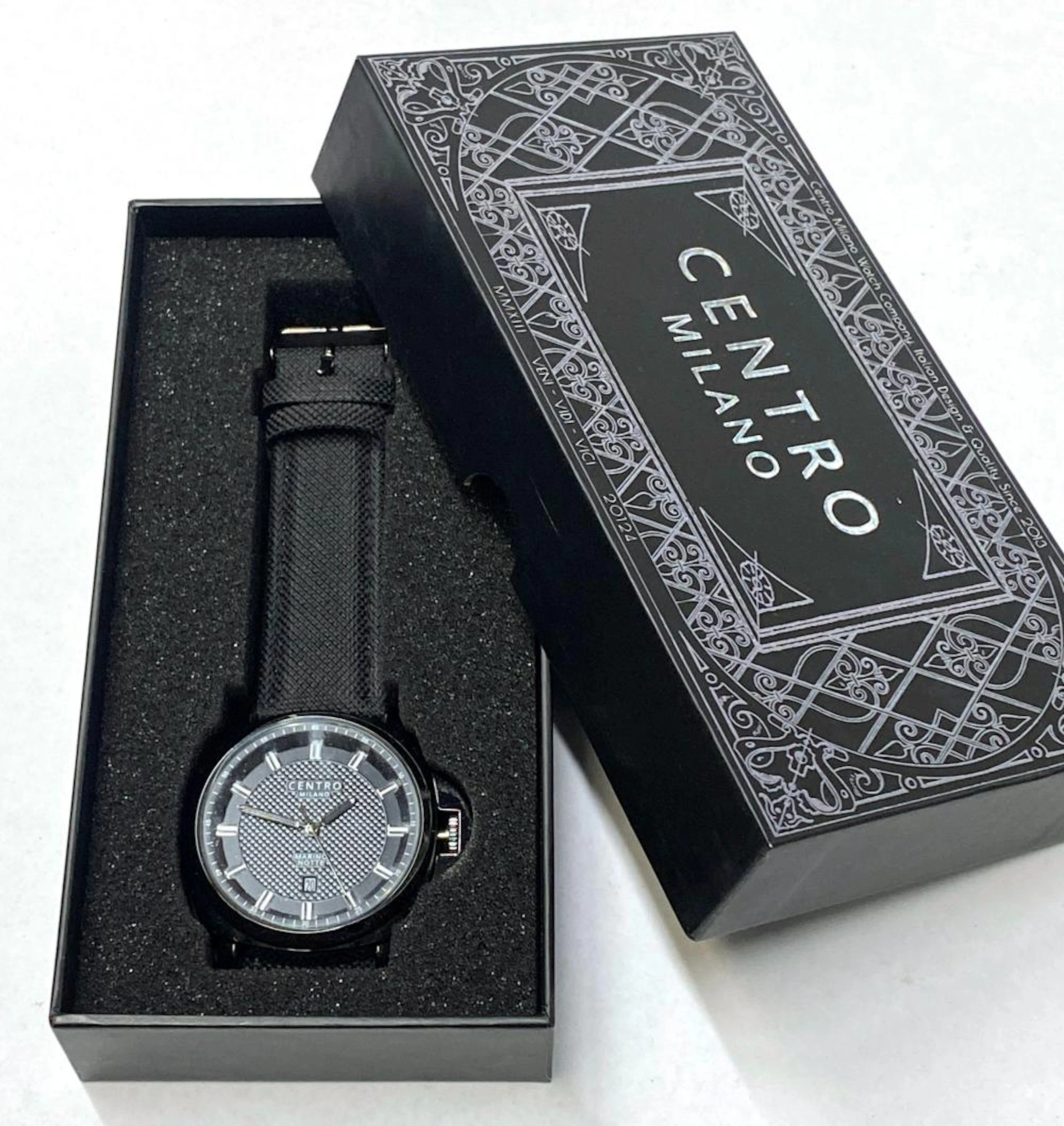 A Centro, Milano Gentleman's Wrist Watch, Original Box