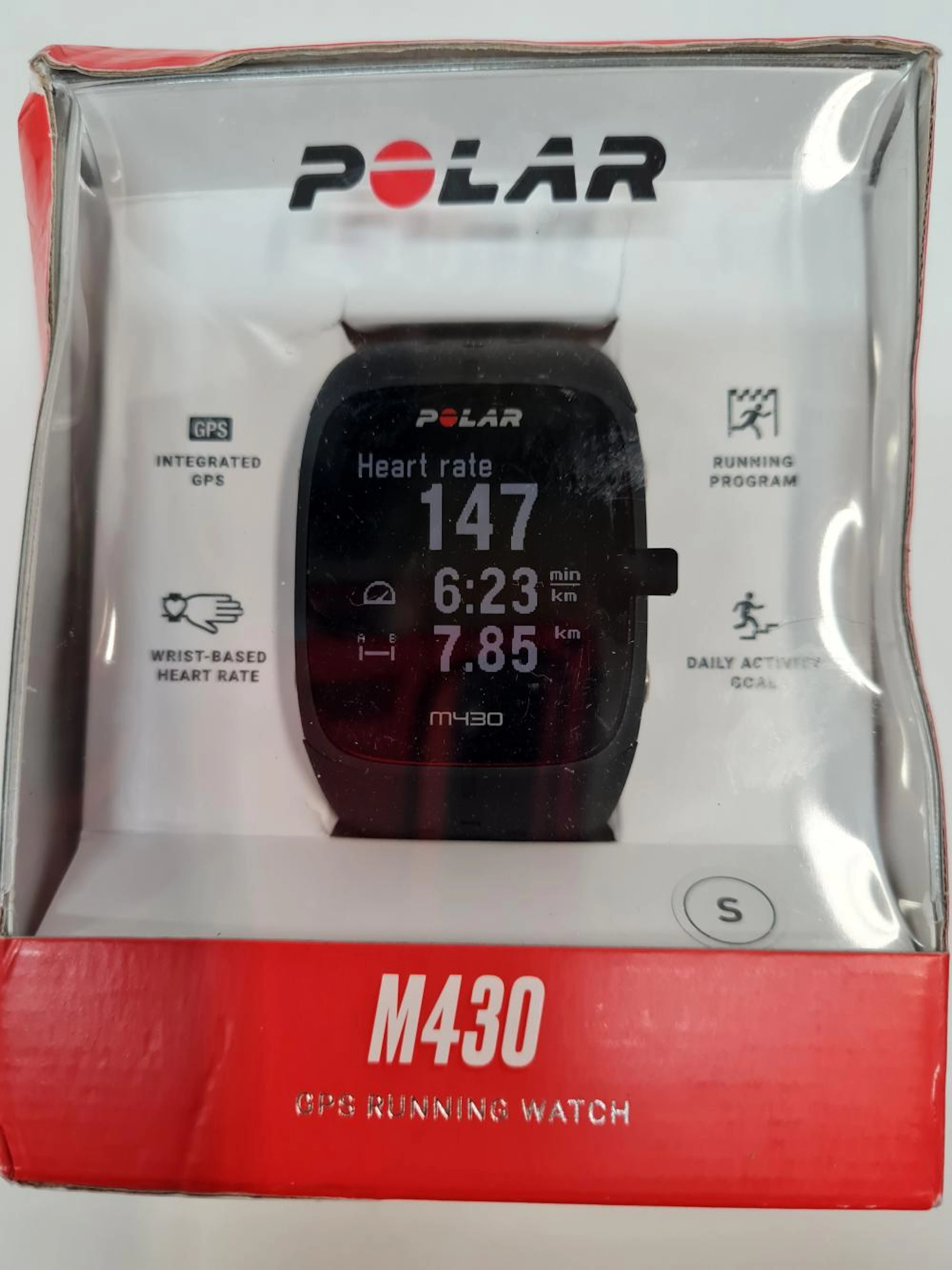 A POLAR M430 GPS Running HEART RATE MONITOR WATCH