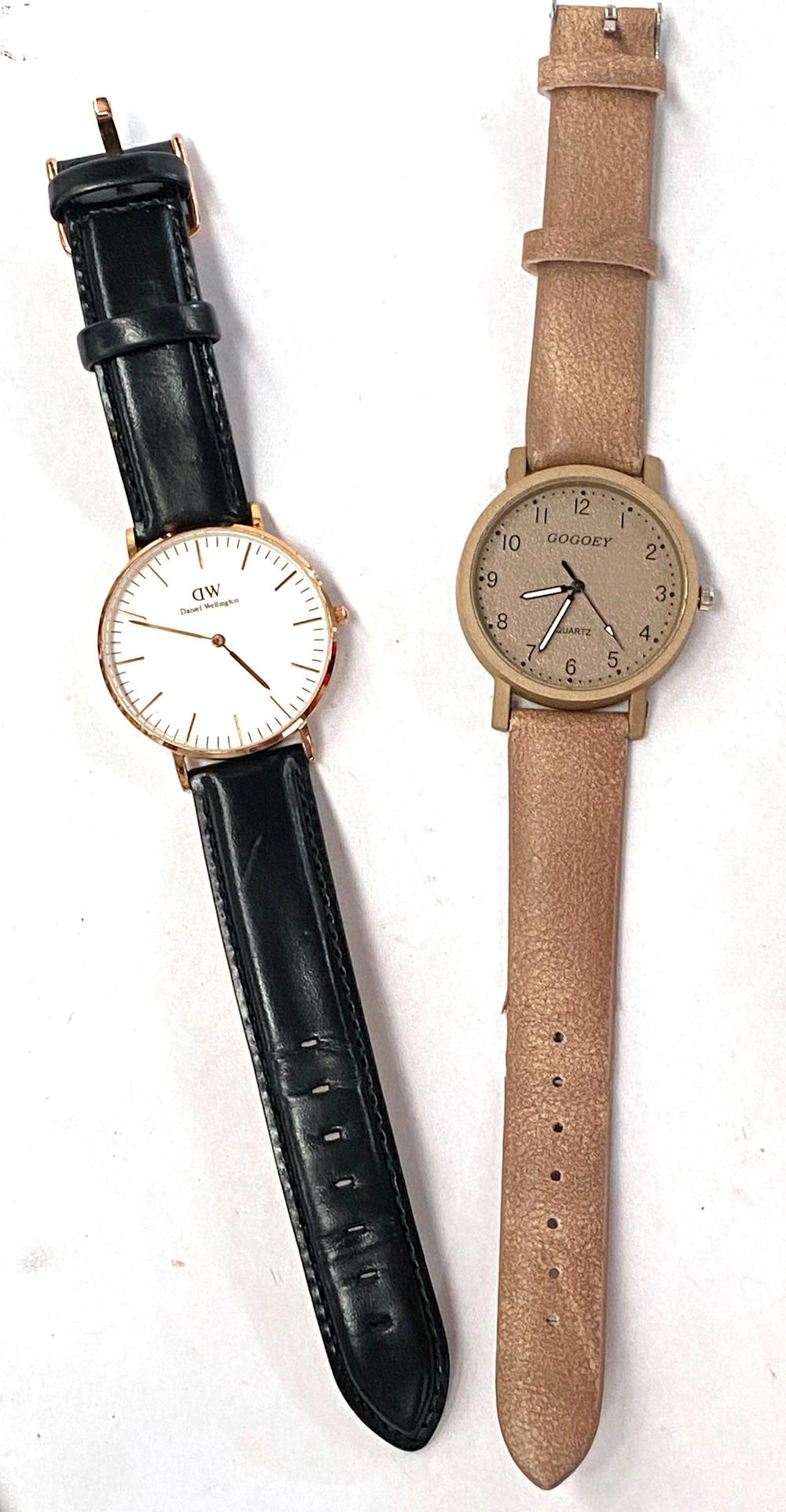Two Gentleman's Wrist Watches marked Daniel Wellington & Gogoey