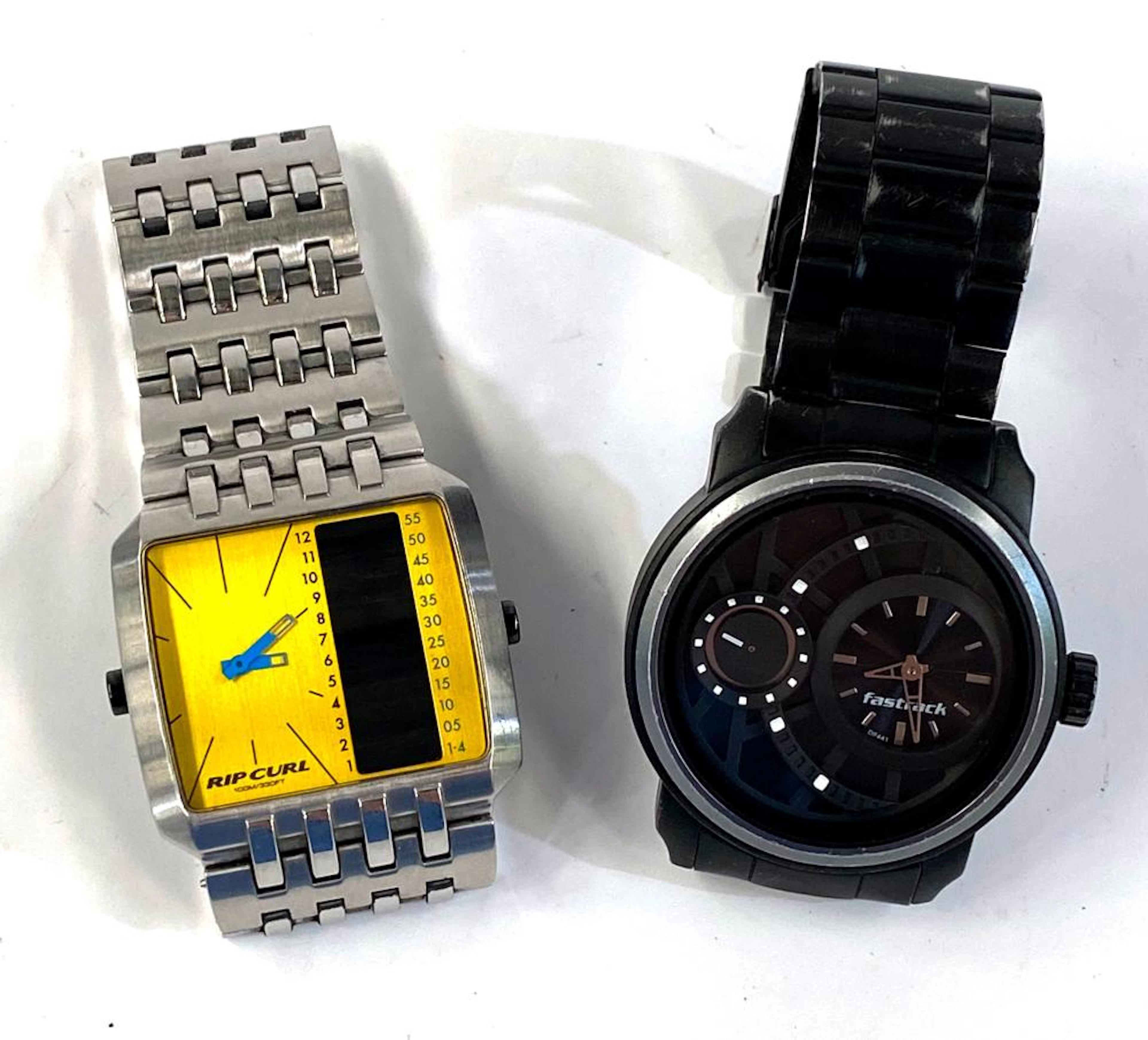 Two Gentleman's Wrist Watches marked Rip Curl & Fastrack