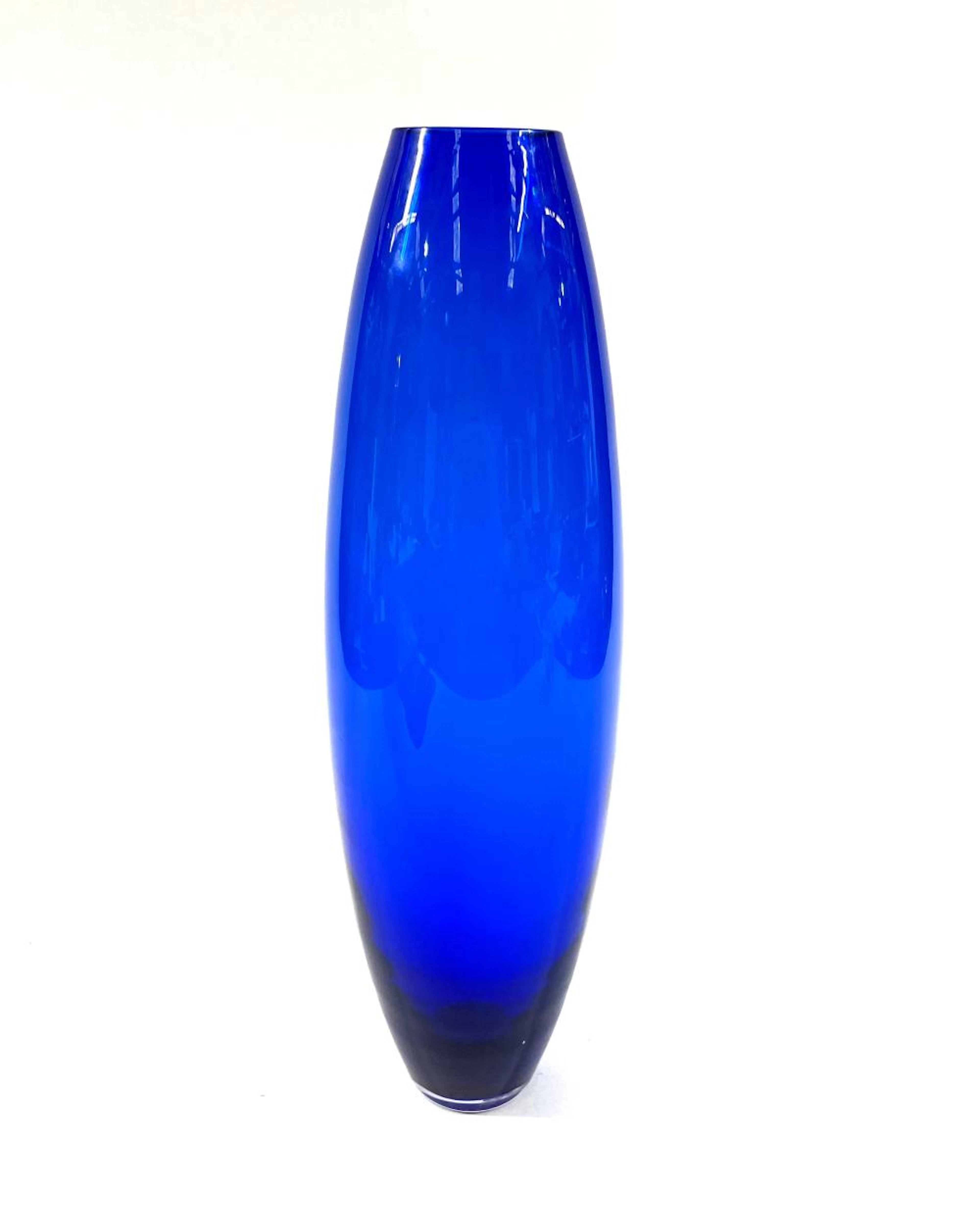 An Ivor Abrahams Tall Blue Glass Vase, 1990