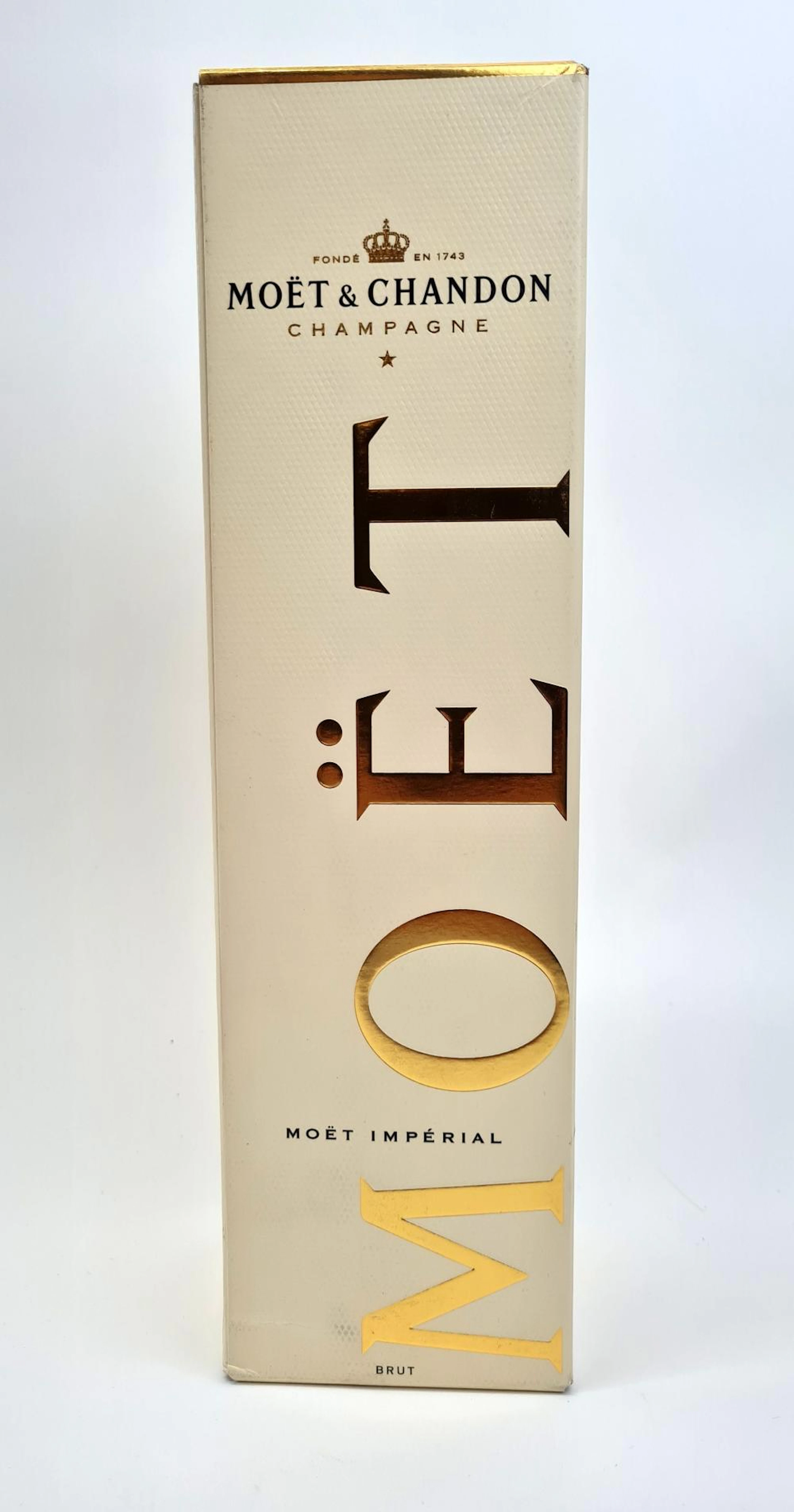 A Moet & Chandon Imperial Brut Champagne