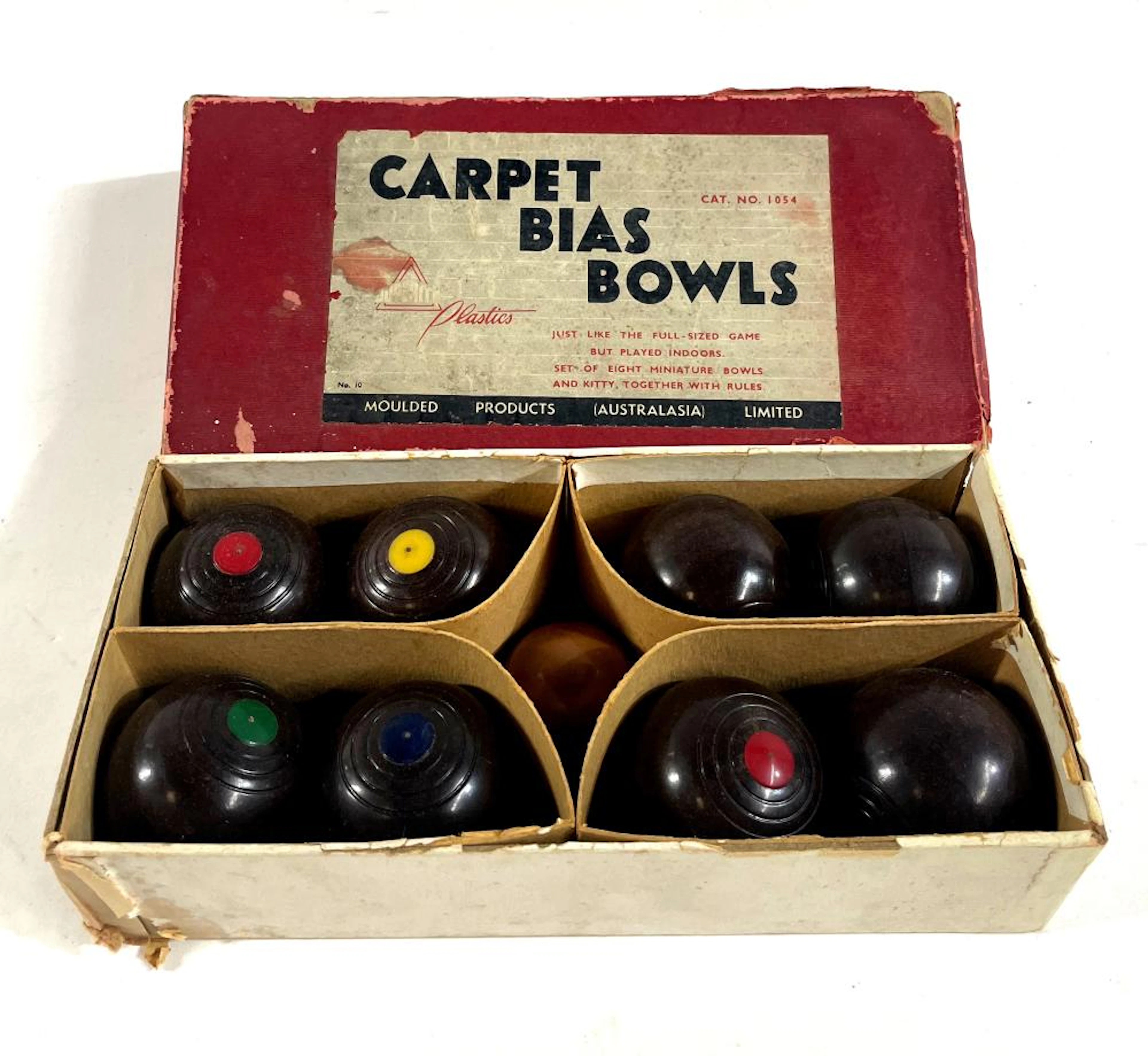A Vintage Duperite, Bakelite Carpet Bias Bowls Set in original Box
