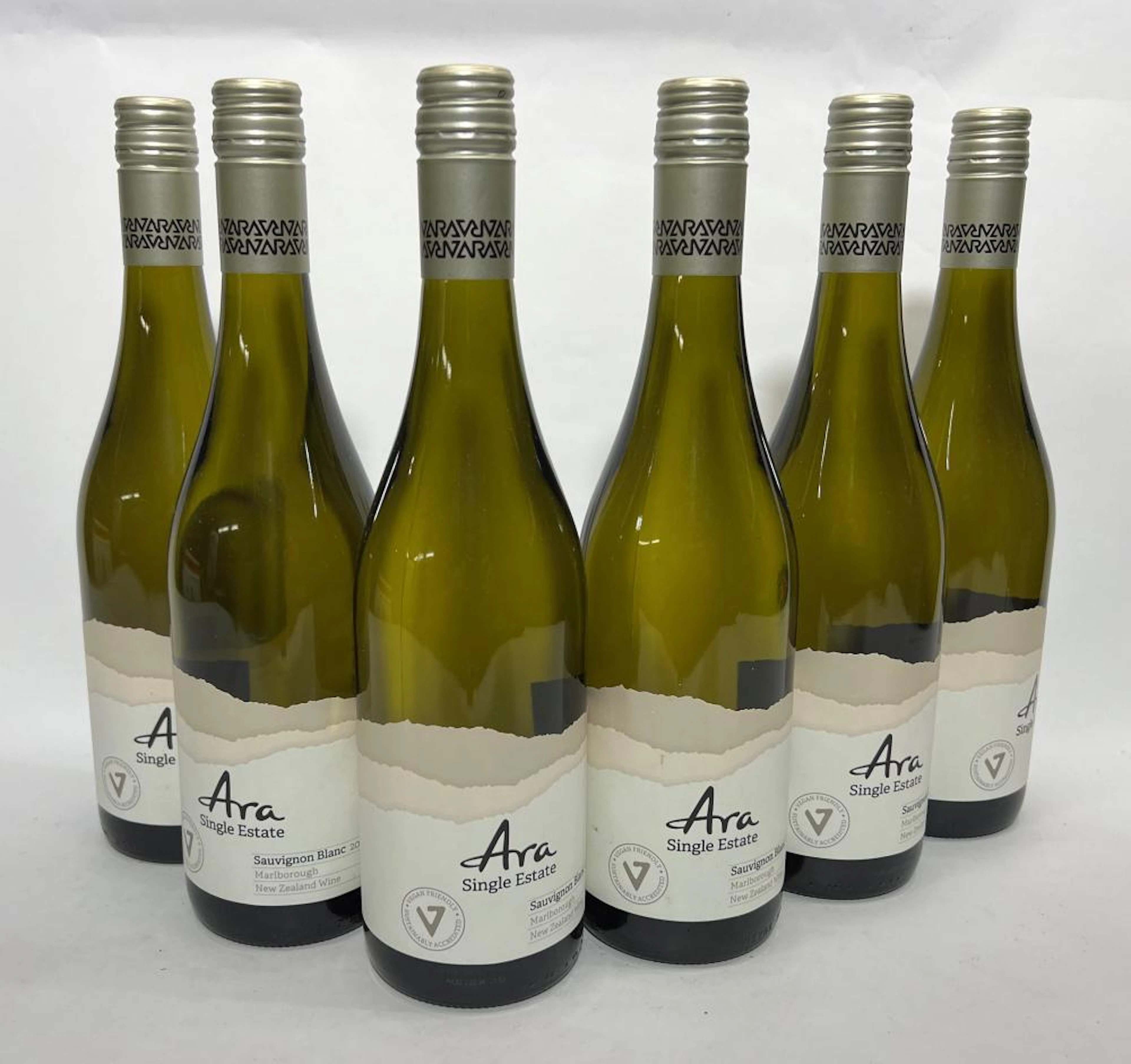 Six Bottles Ara Single Estate Sauvignon Blanc, 2022, 750 ml bottles