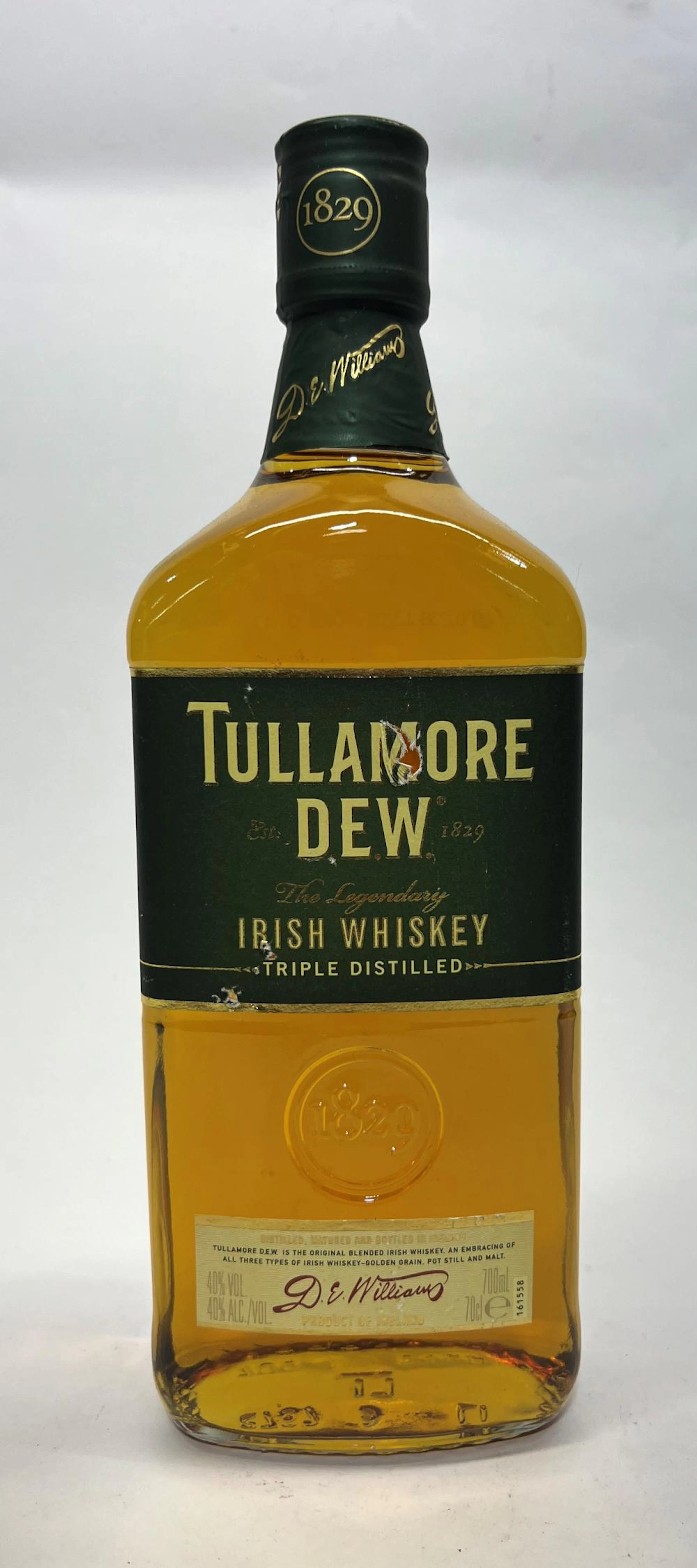 One D E Williams Tullamore Dew Irish Whiskey, 700 ml bottle
