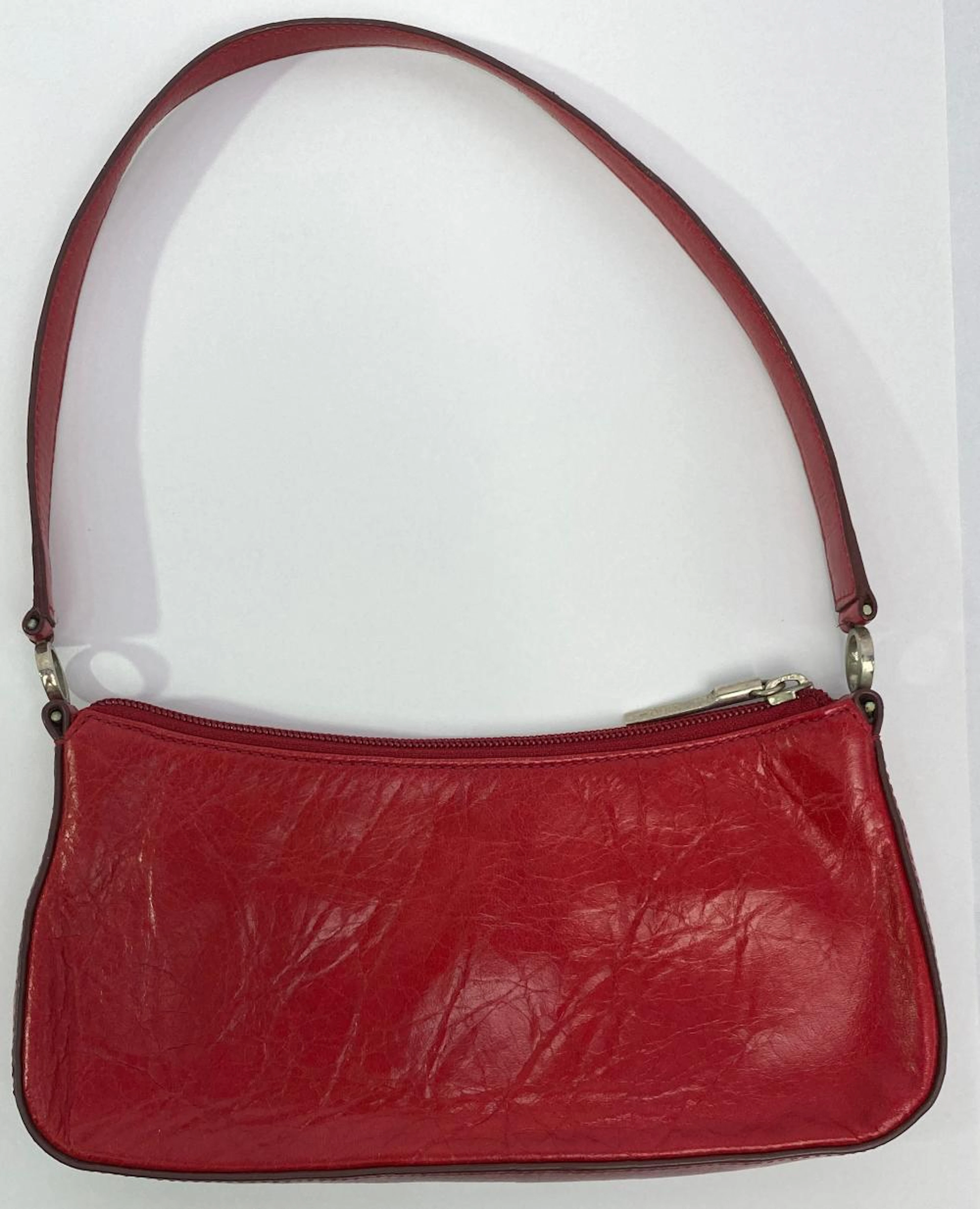 Oroton, Australia: Red Creased Texture Leather Mini Baguette Shoulder Bag