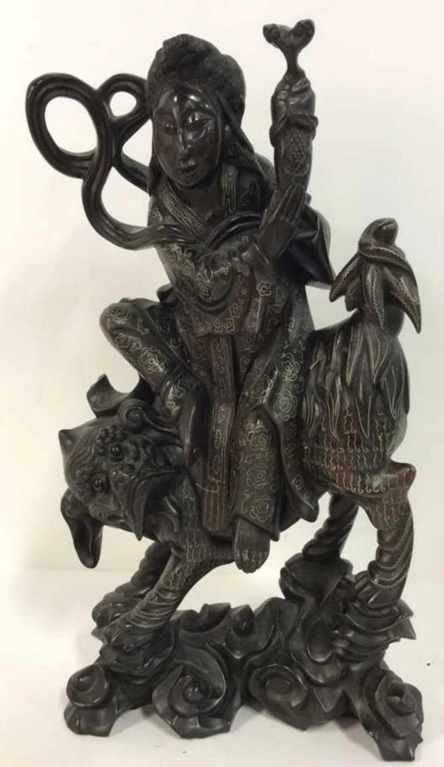 Oriental Sculpture W Wire Inlay Design