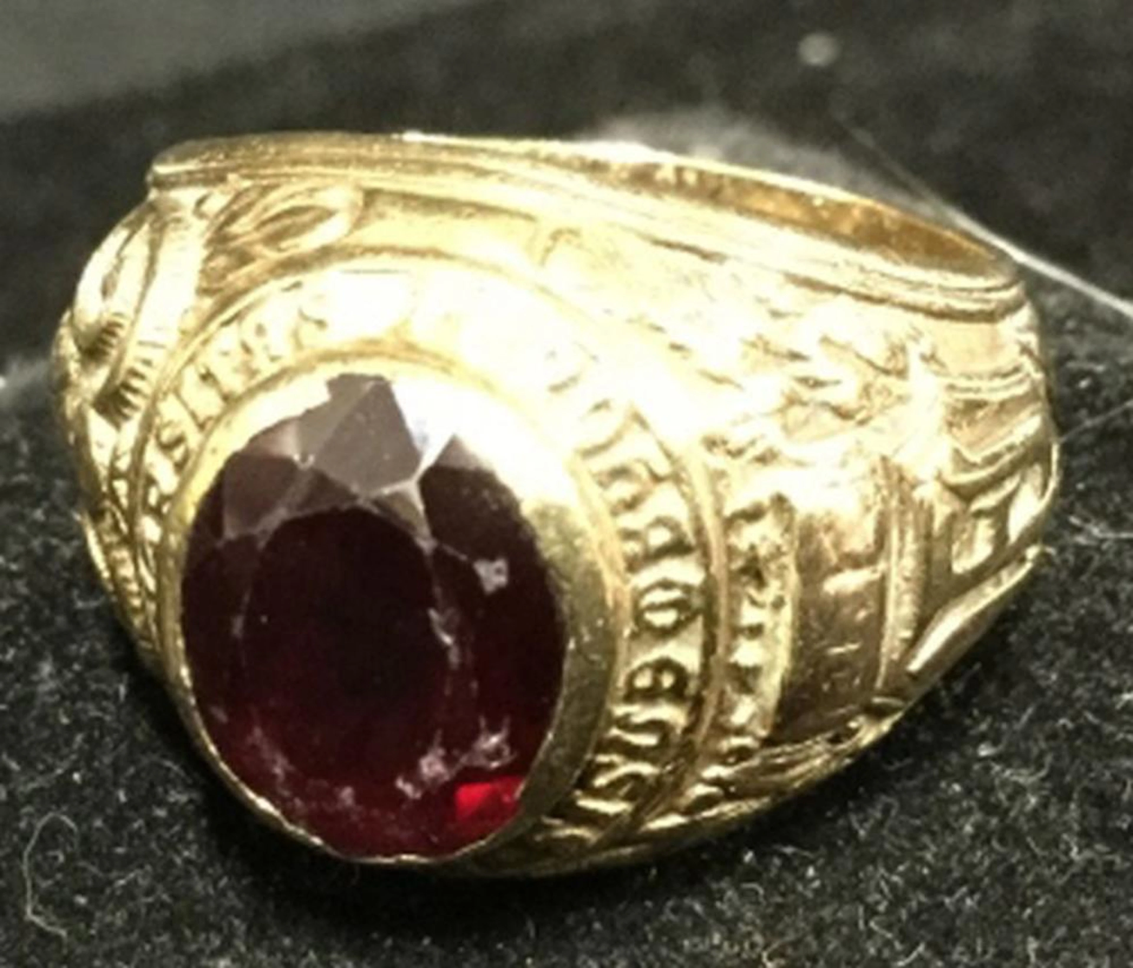 10k Vintage Fordham University College Ring