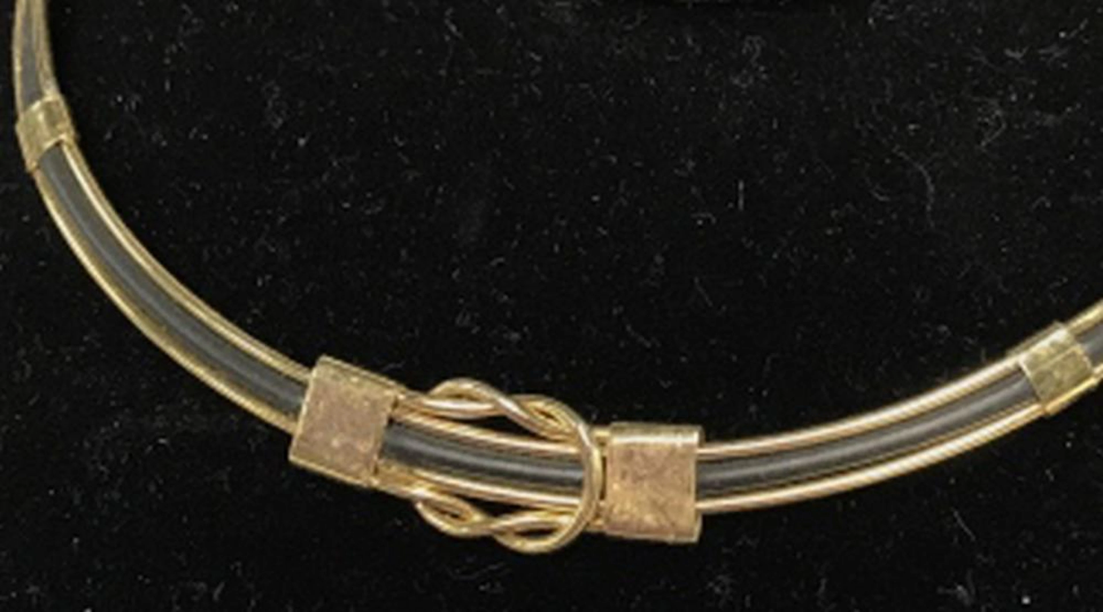 Bulgari Style Collar Necklace