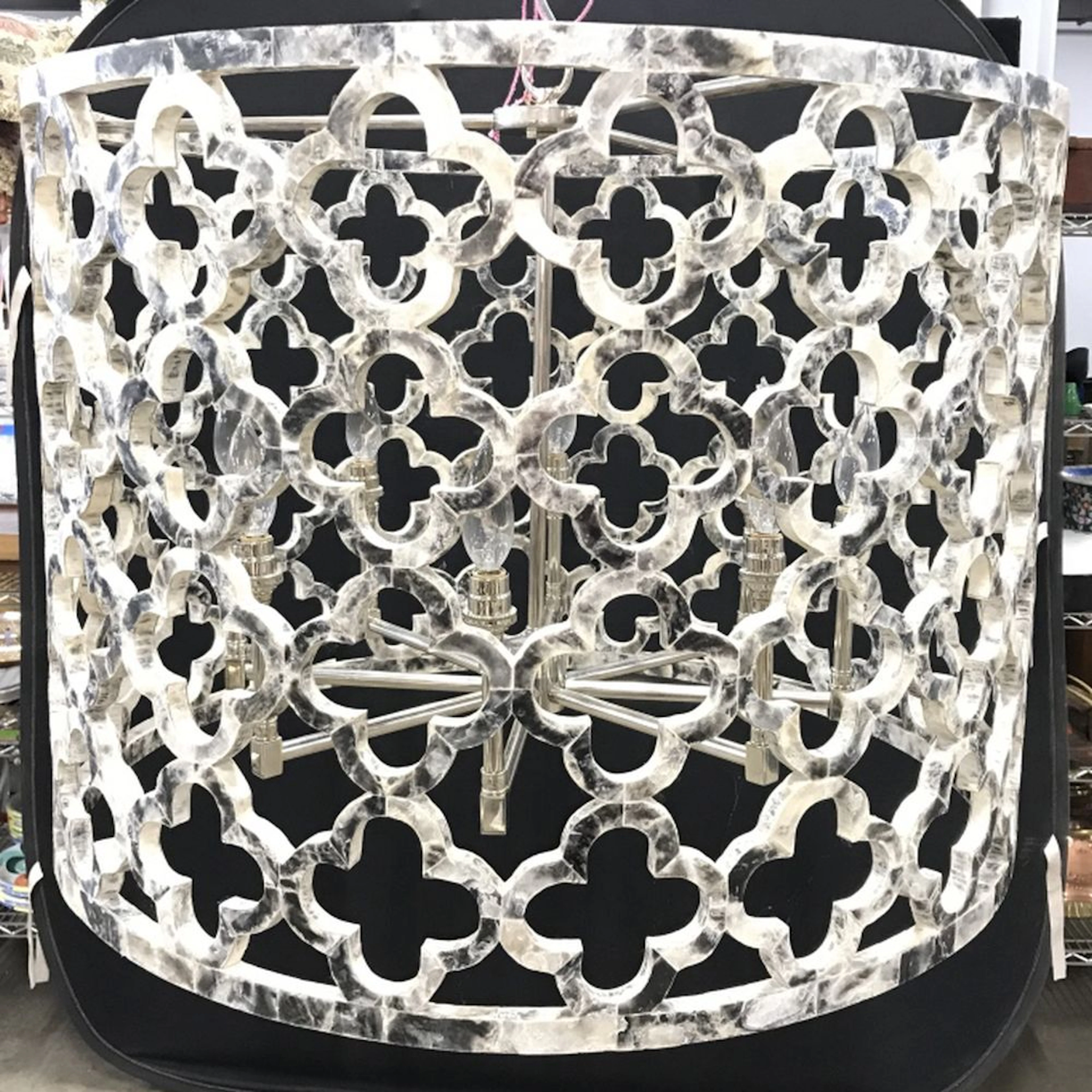 IRONIES ASILAH Chandelier