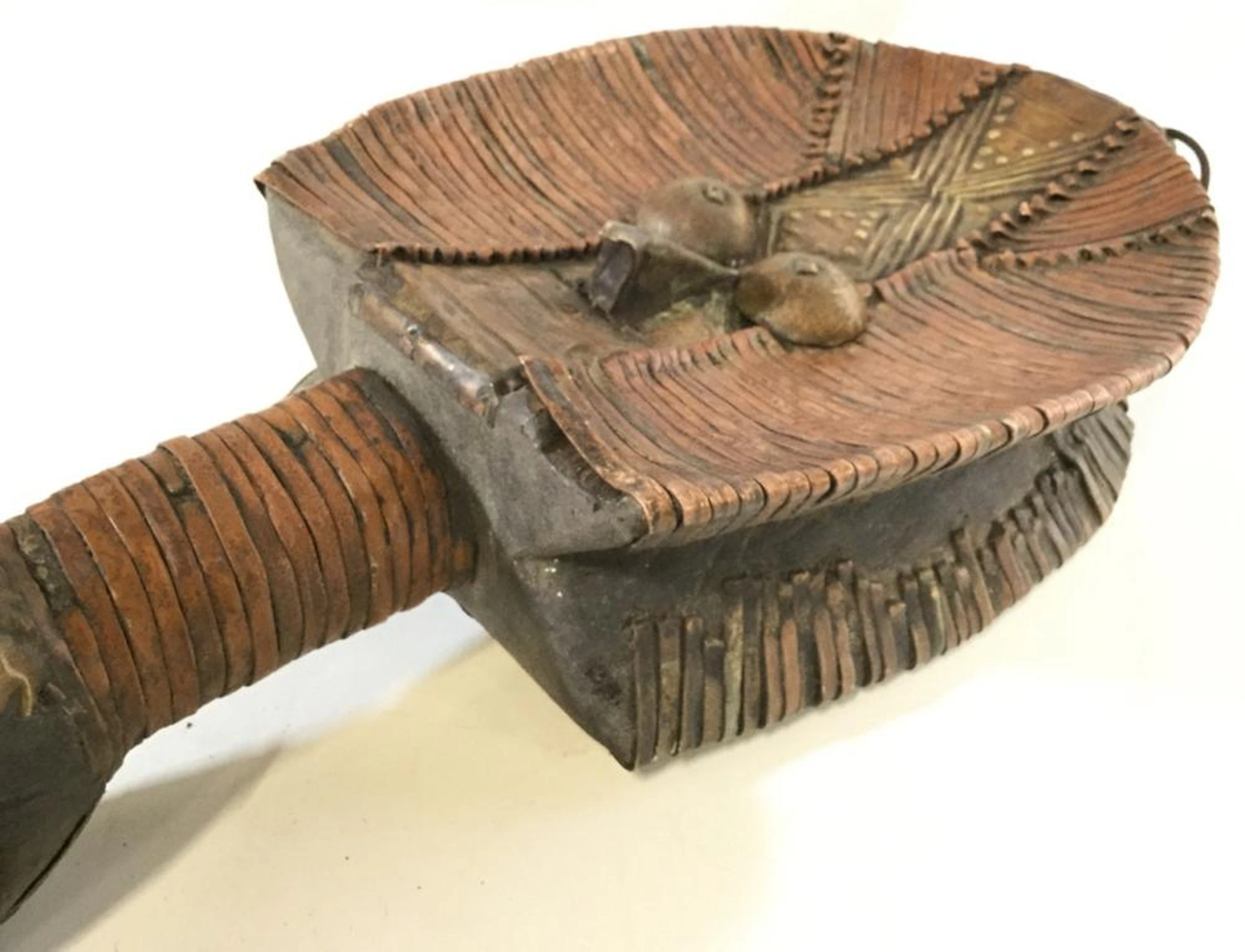 Bakota Mawongue Ceremonial Reliquary, Gabon