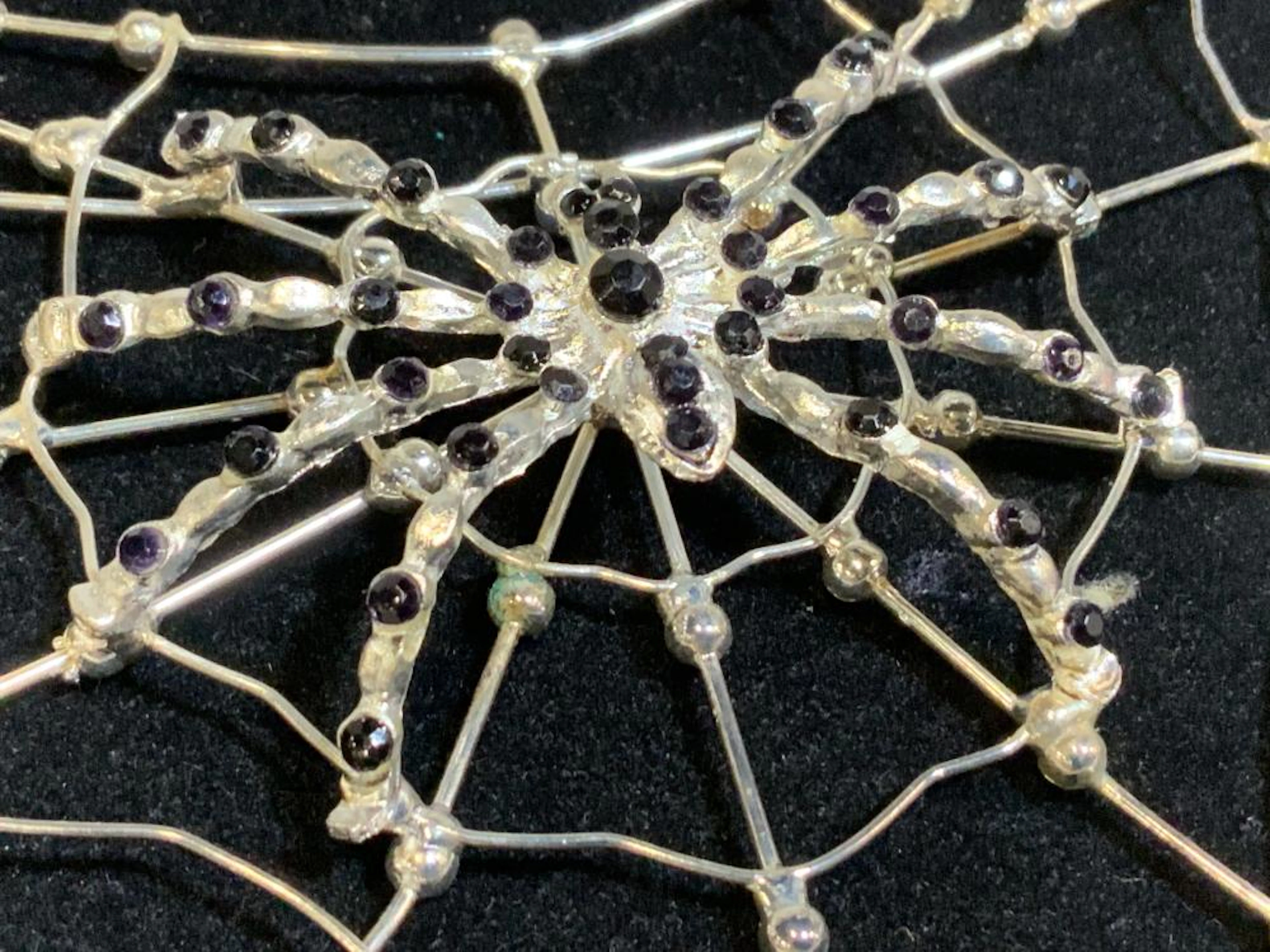 3D SPIDER WEB WIRE Fashion Necklace, Jewelry