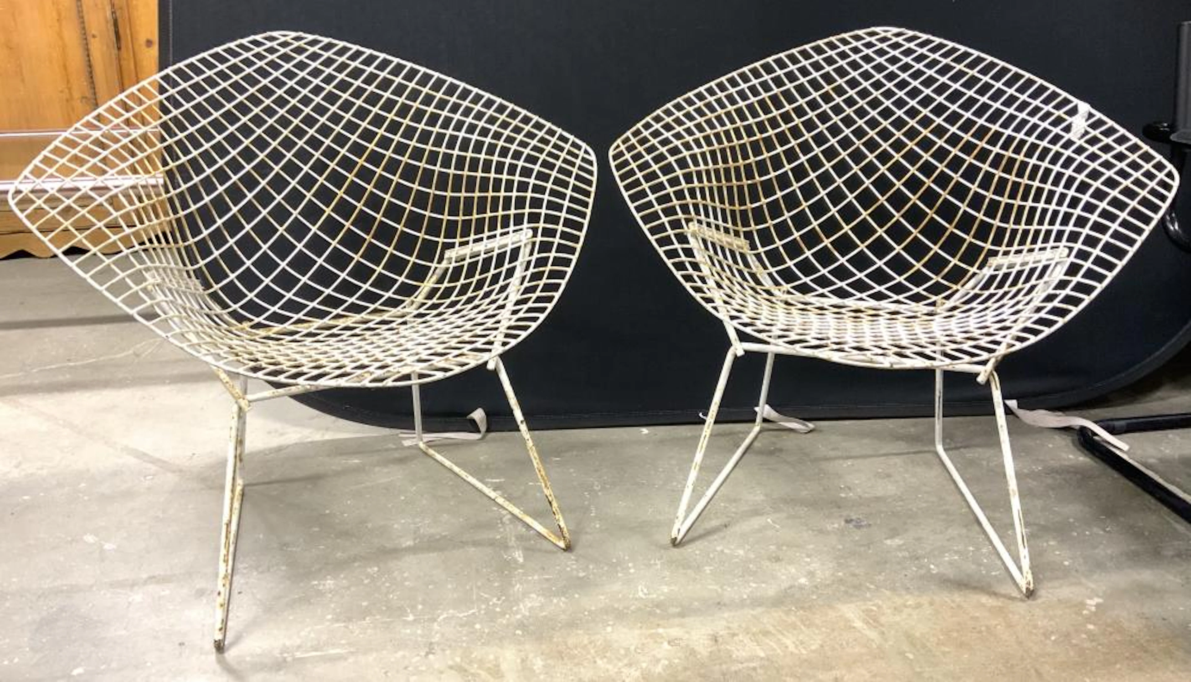 Pair Vintage MCM KNOLL Bertoia Diamond Chairs