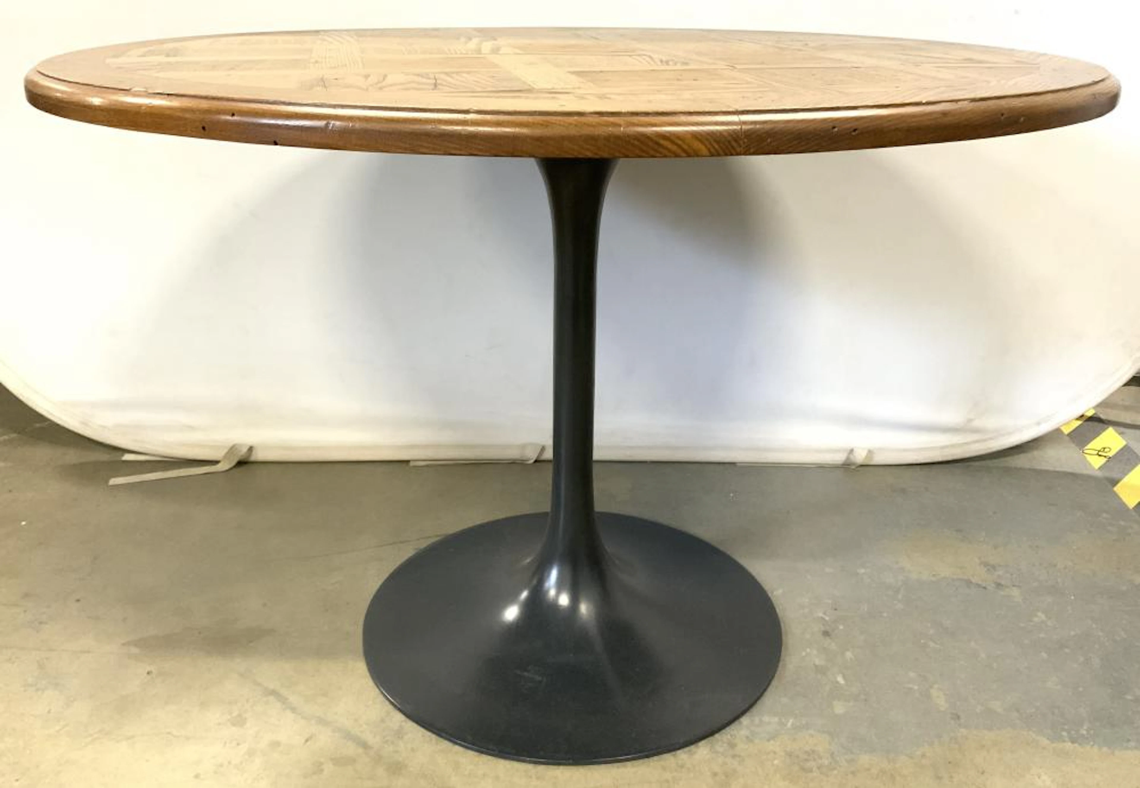 MCM EERO SAARINEN Wood Top Tulip Table