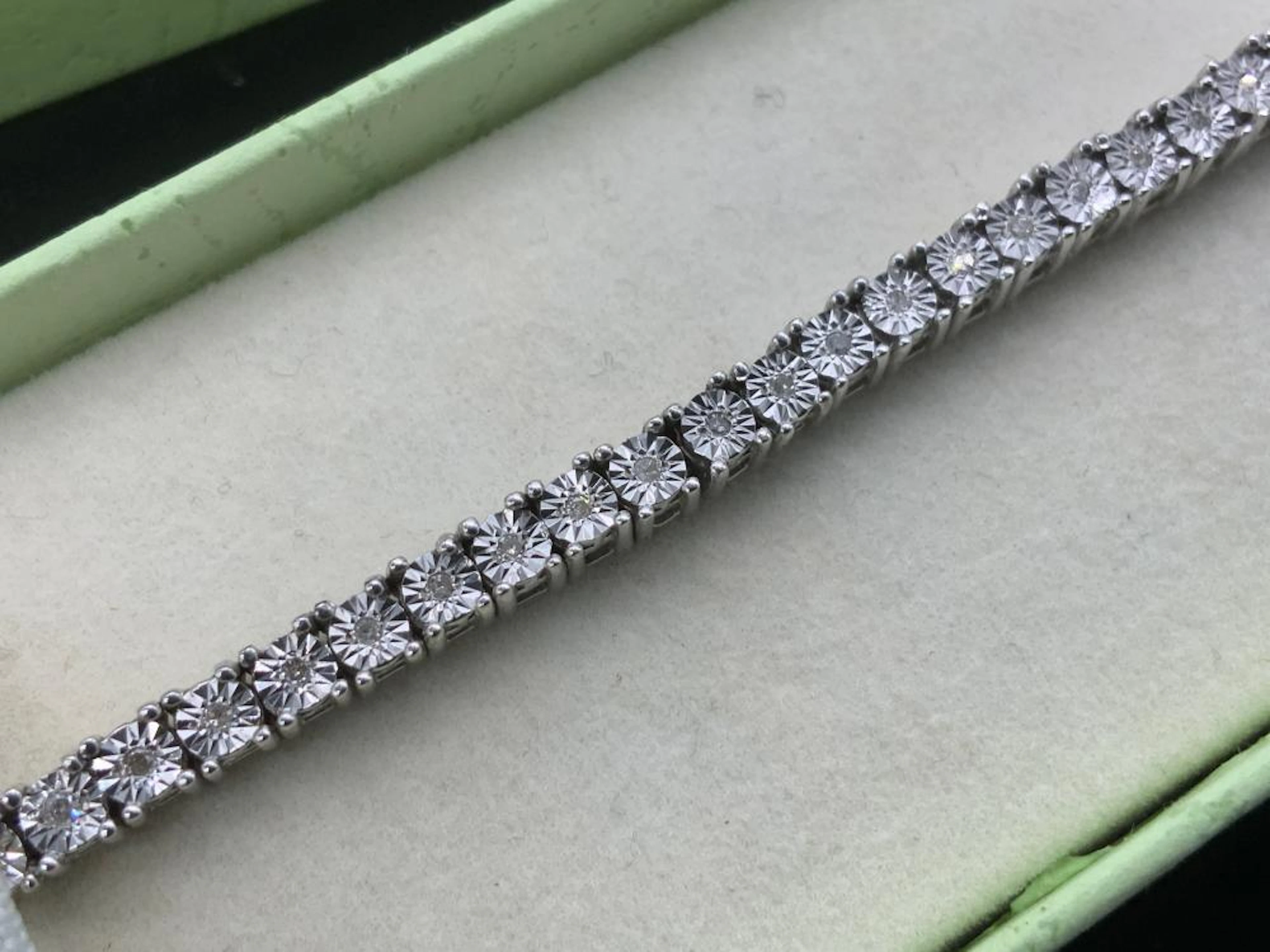 DIAMOND & STERLING TENNIS BRACELET W Gift Box