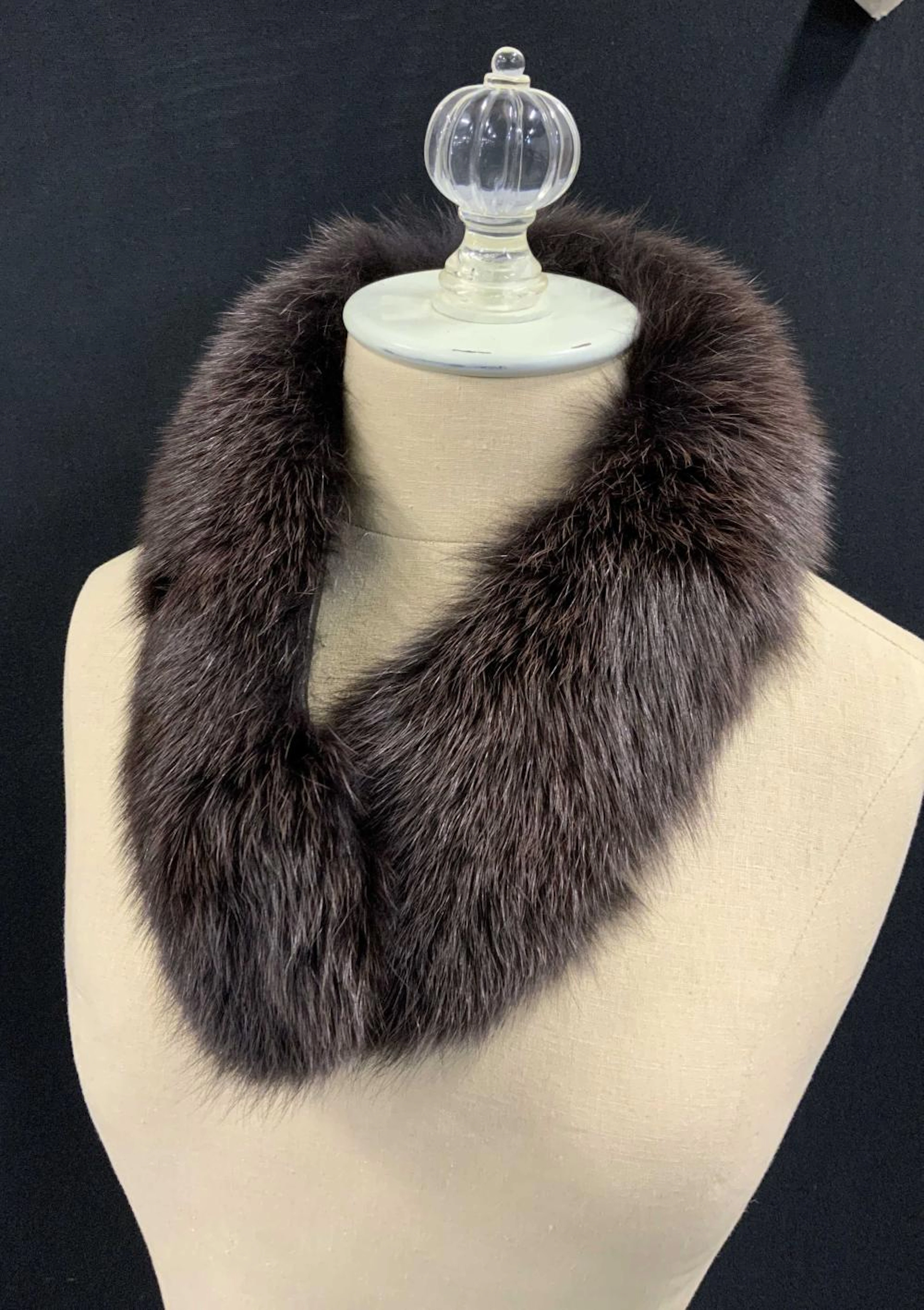 Lot 2 Fox & Mink Fur Fashion Accessories
