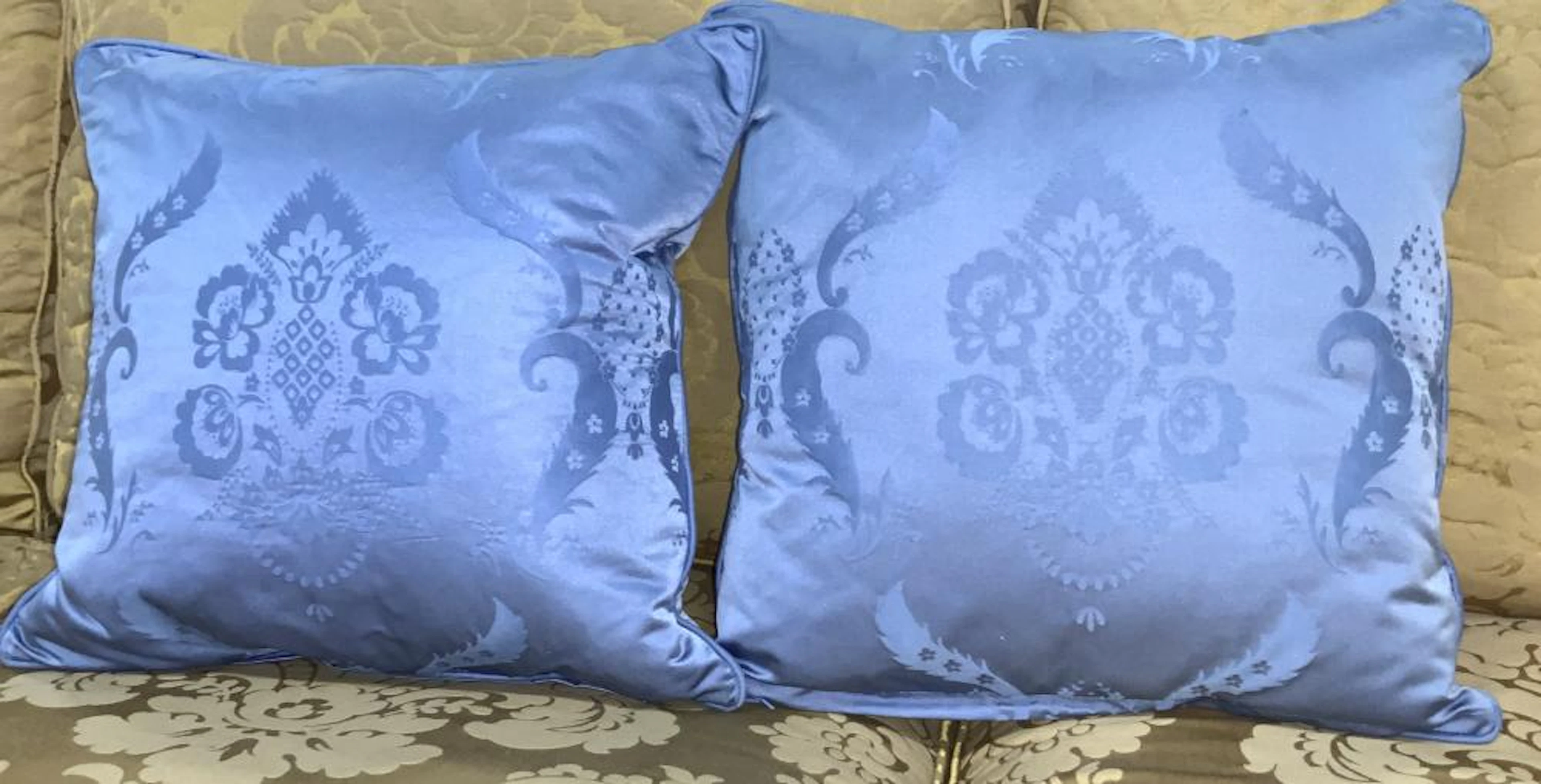 PAIR BESPOKE SATEEN DAMASK TOSS PILLOWS