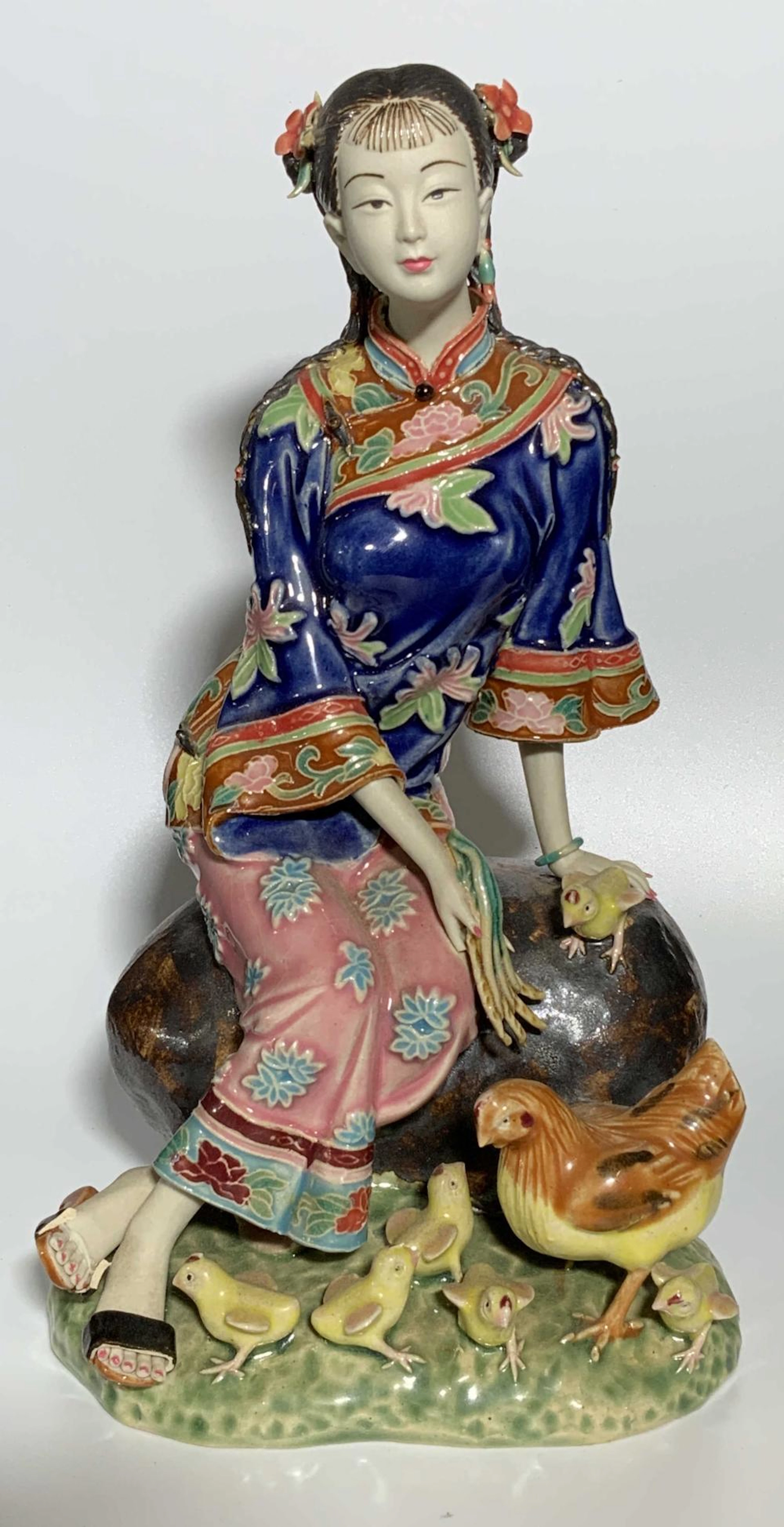 Antique Shiwan Ceramics Lady Figurine