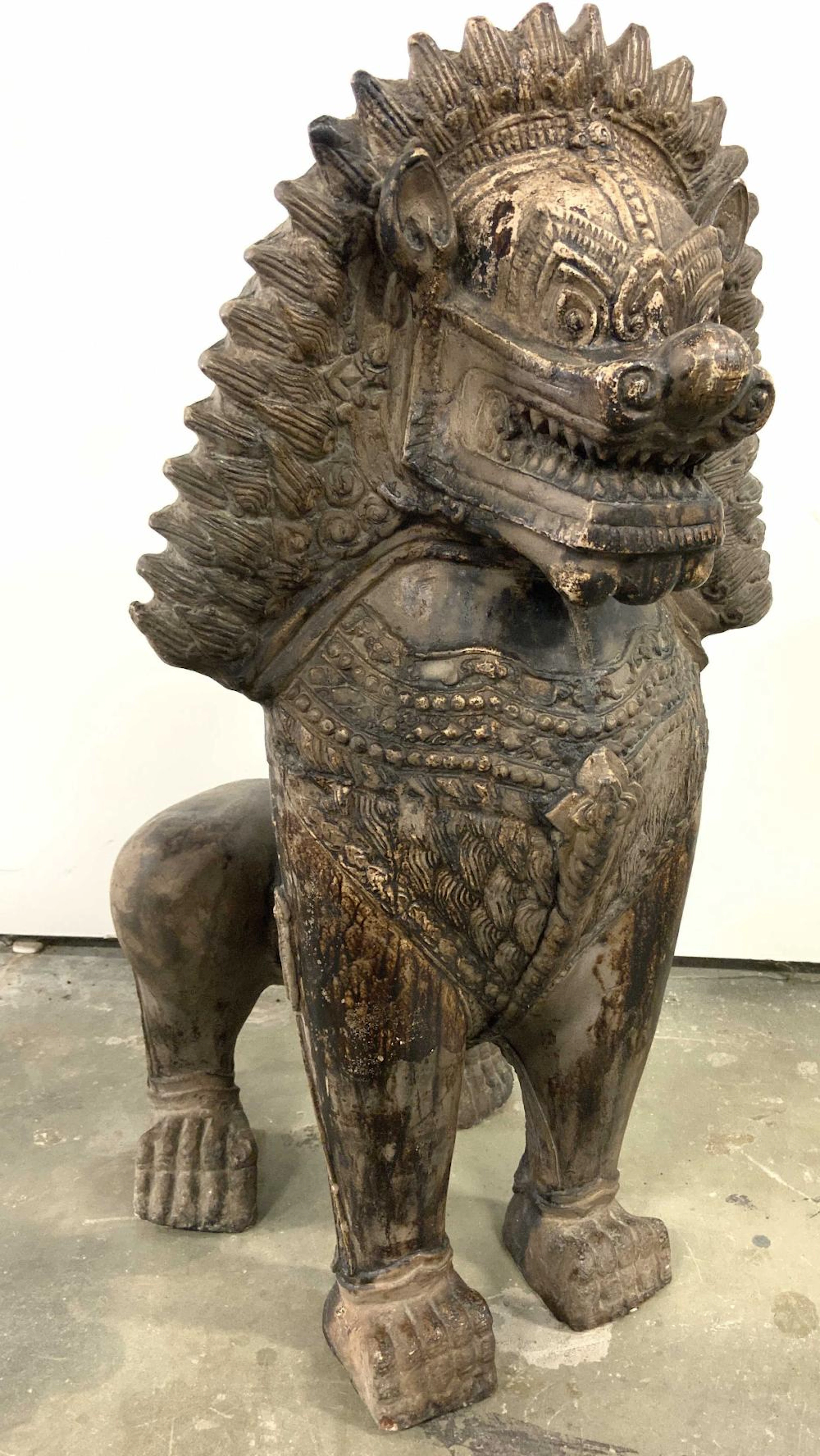 AUSTIN PRODUCTIONS Ceramic Temple Lion Sculpture