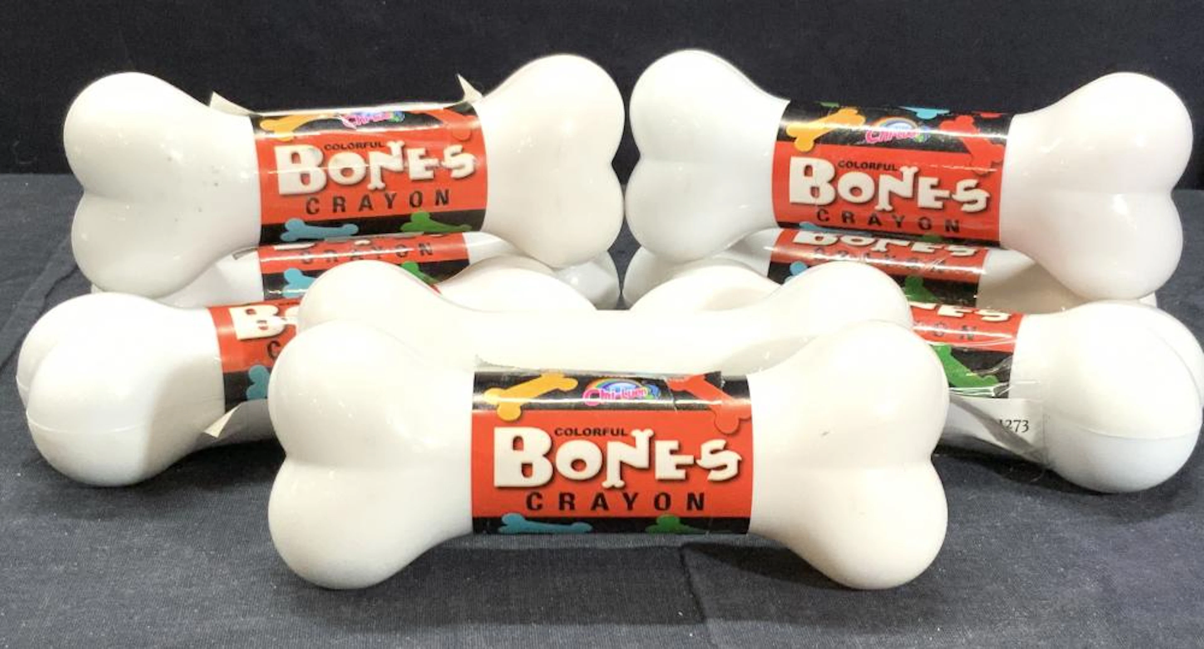 Chi Luen Colorful Bone Crayons 8 Packs