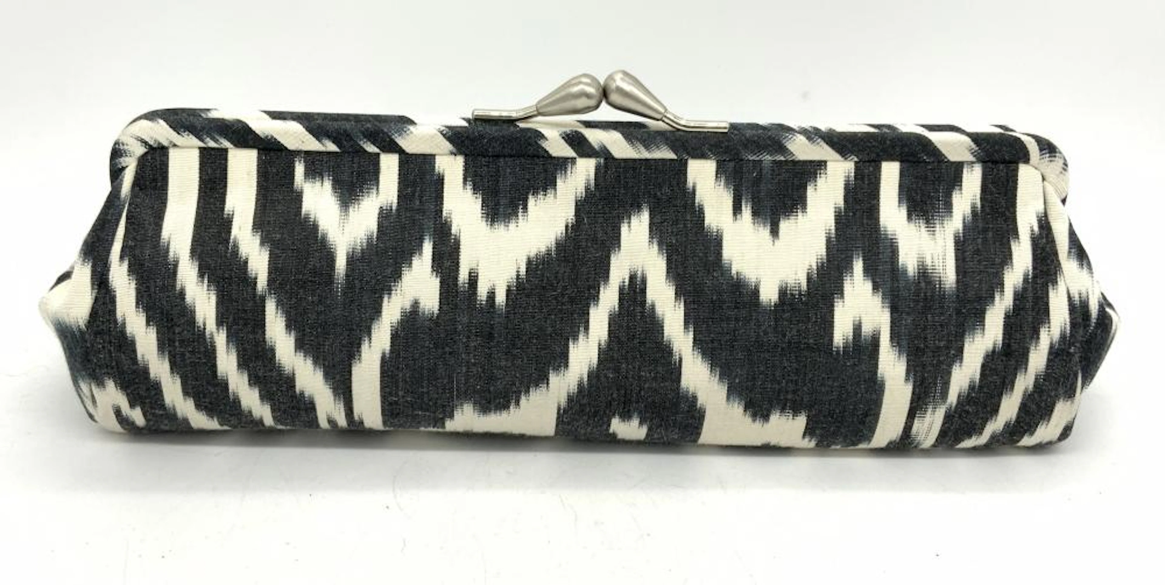 MADELINE WEINRIB Ikat Black/White Clutch