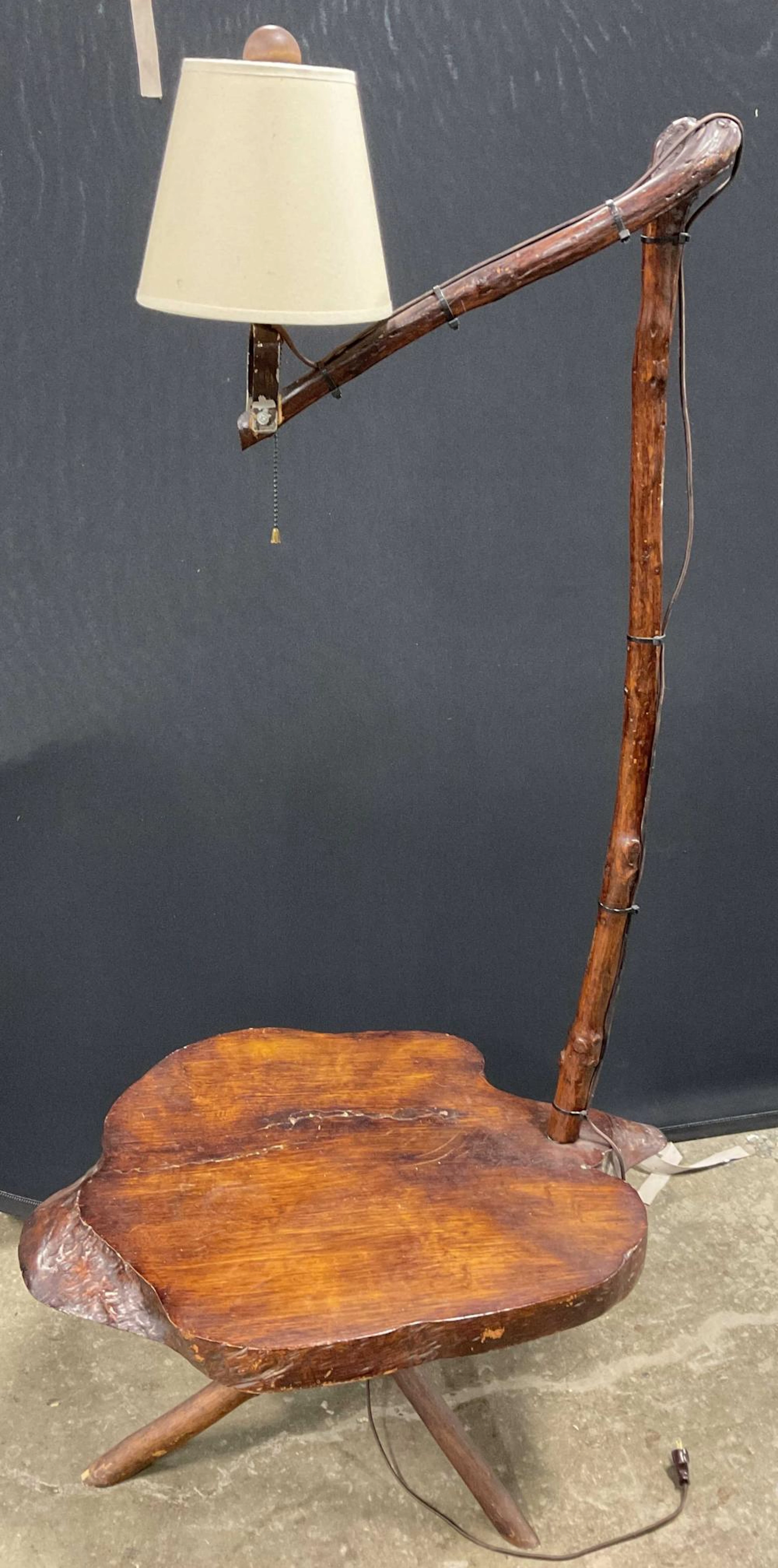 Vintage Adirondack Wooden Table W Lamp