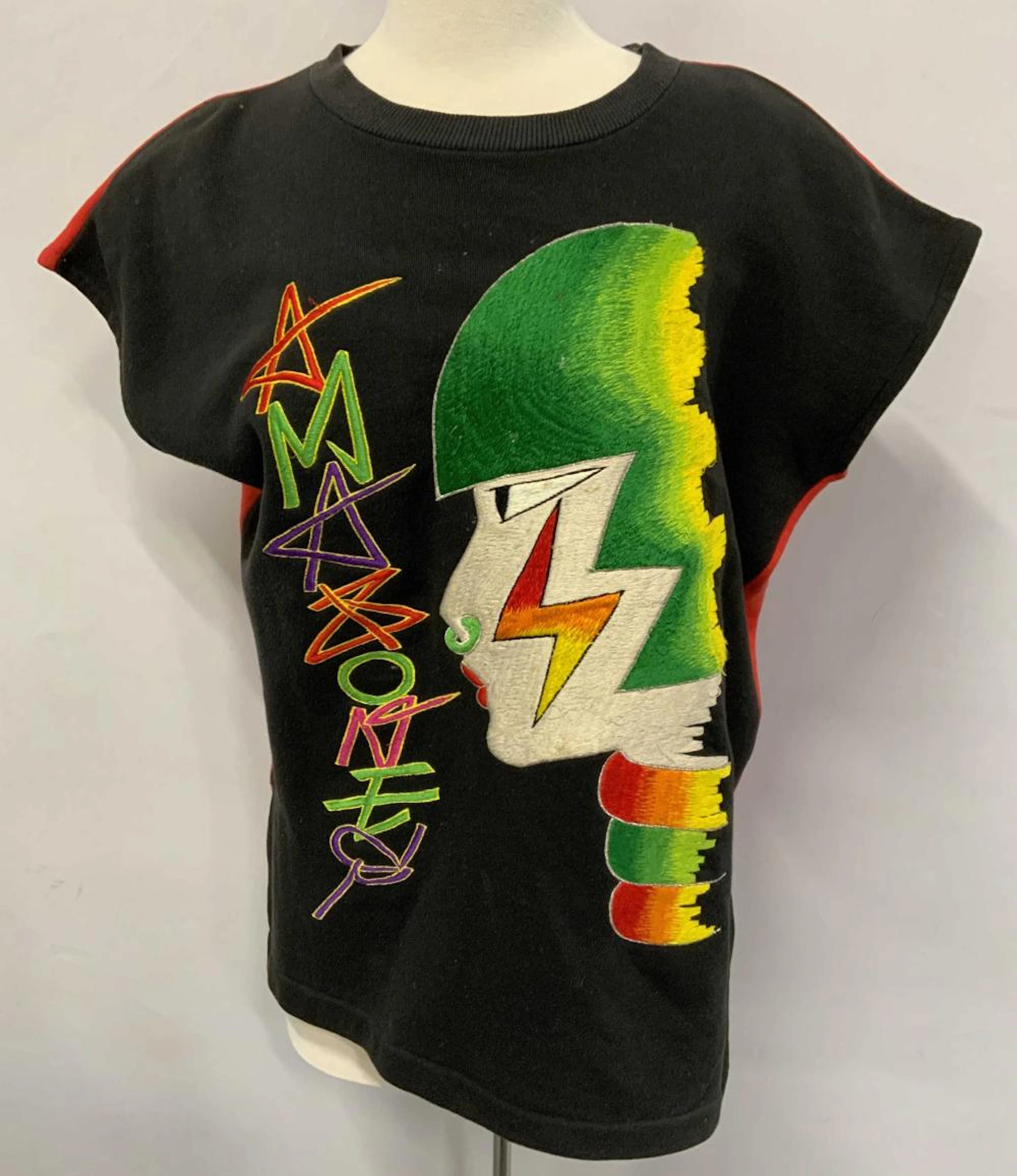 YAMAMOTO KANSAI Vtg Embroidered Crewneck Top