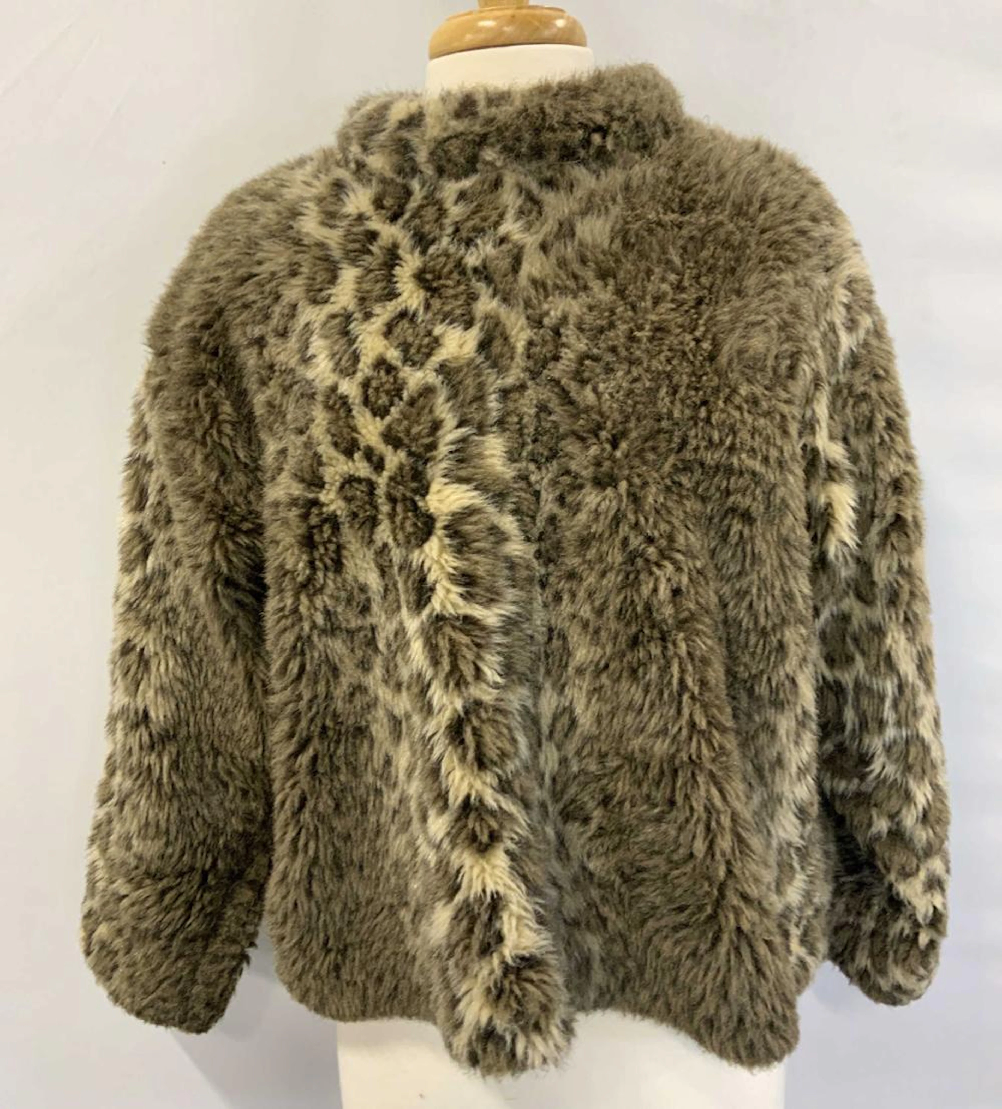 Vintage TASHA POLIZZI Animal Print Pullover Jacket