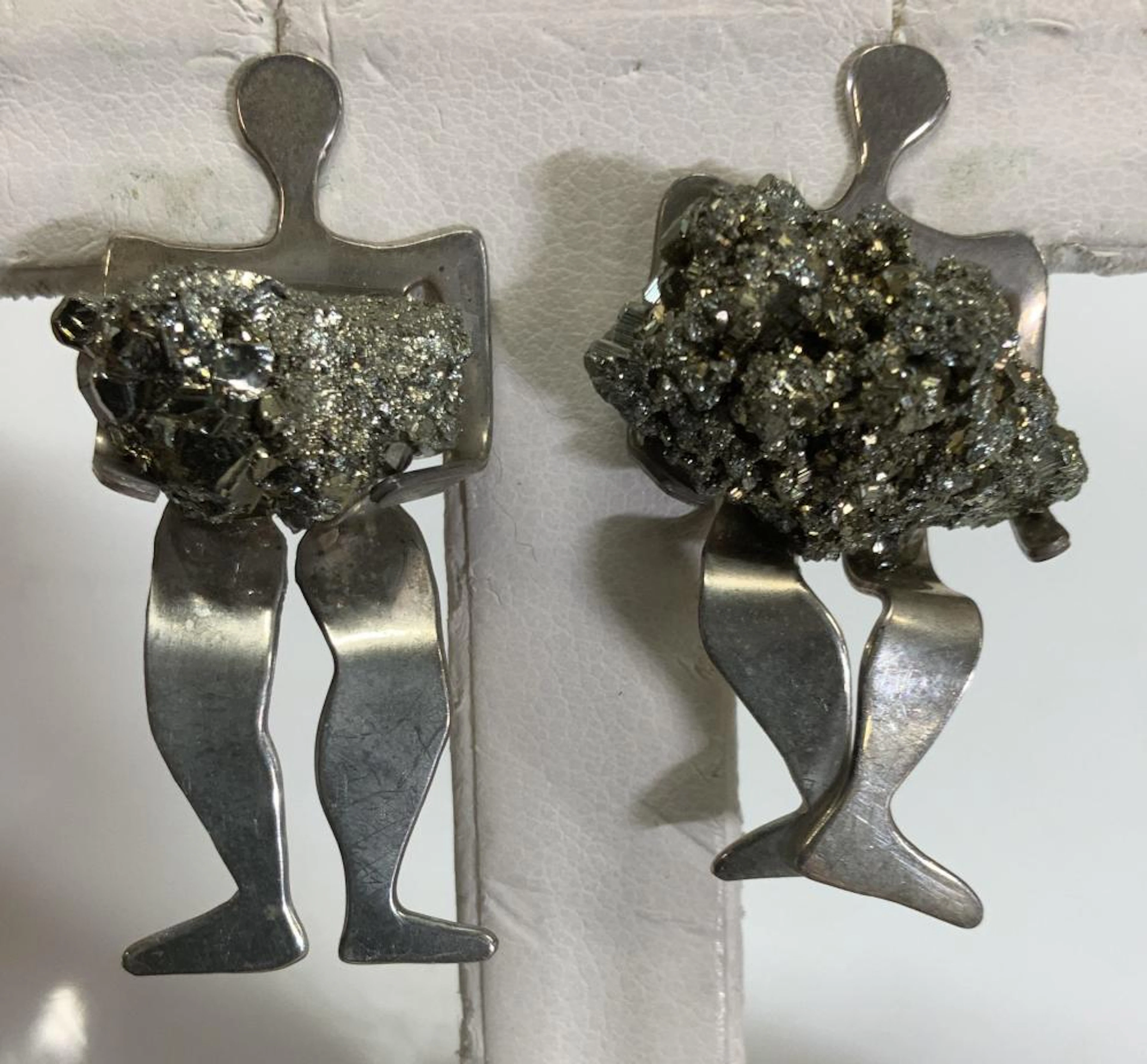 IRINIRI STERLING S Figural Earring w Pyrite