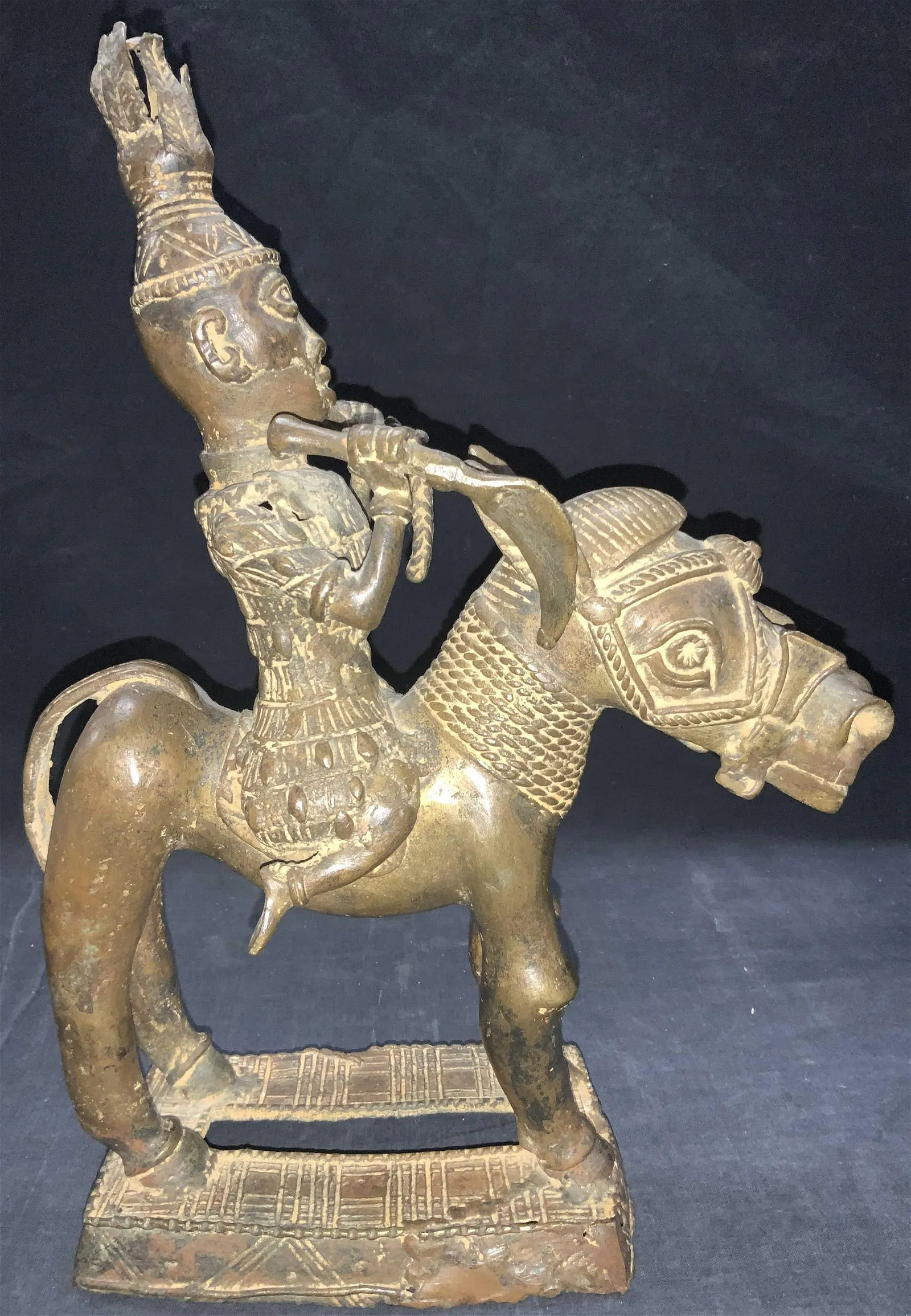 Oda Ruler of Benin Cast Brass Sculpture | Barnebys