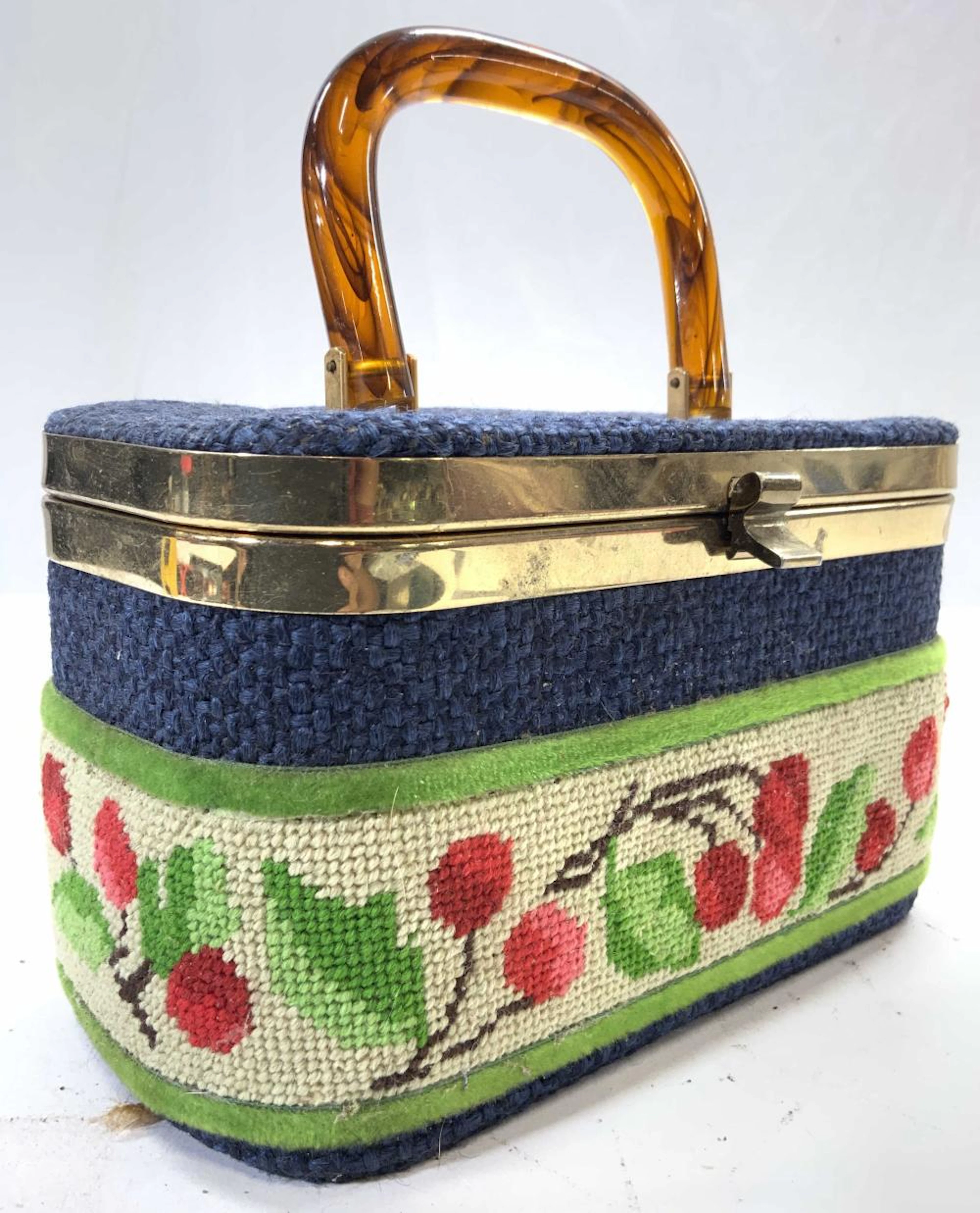 JB Needlepoint Tapestry Box Purse W Lucite