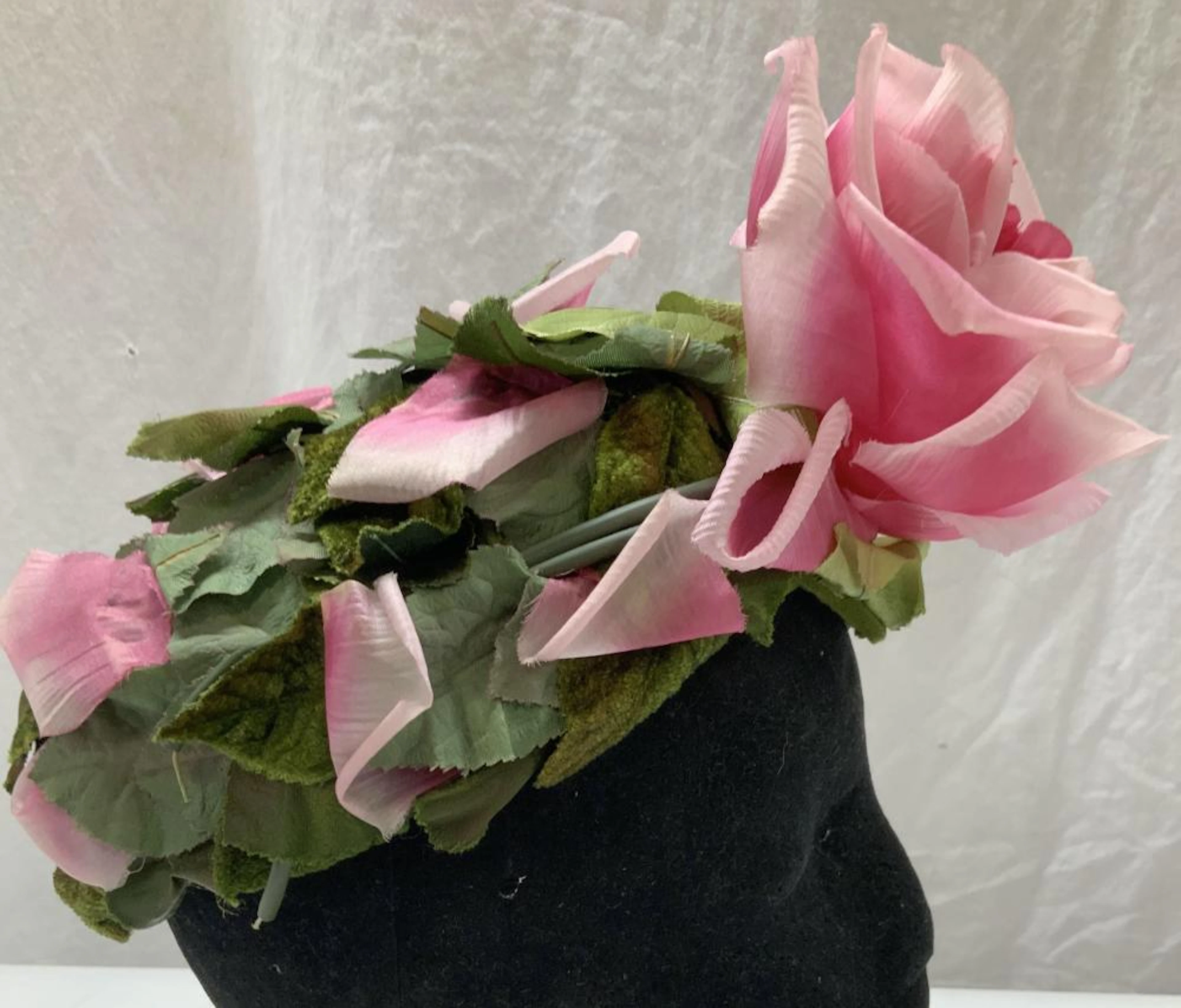AMY NY Mid Century Faux Floral Hat, Box