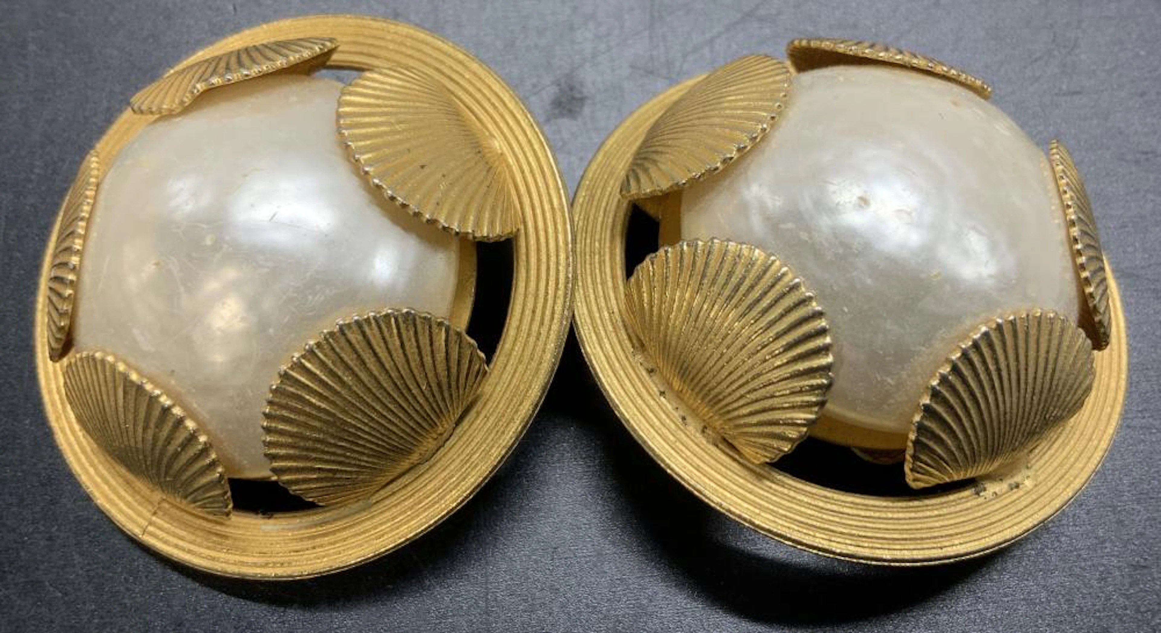 Dominque Aurientis Pearlescent Earrings Paris