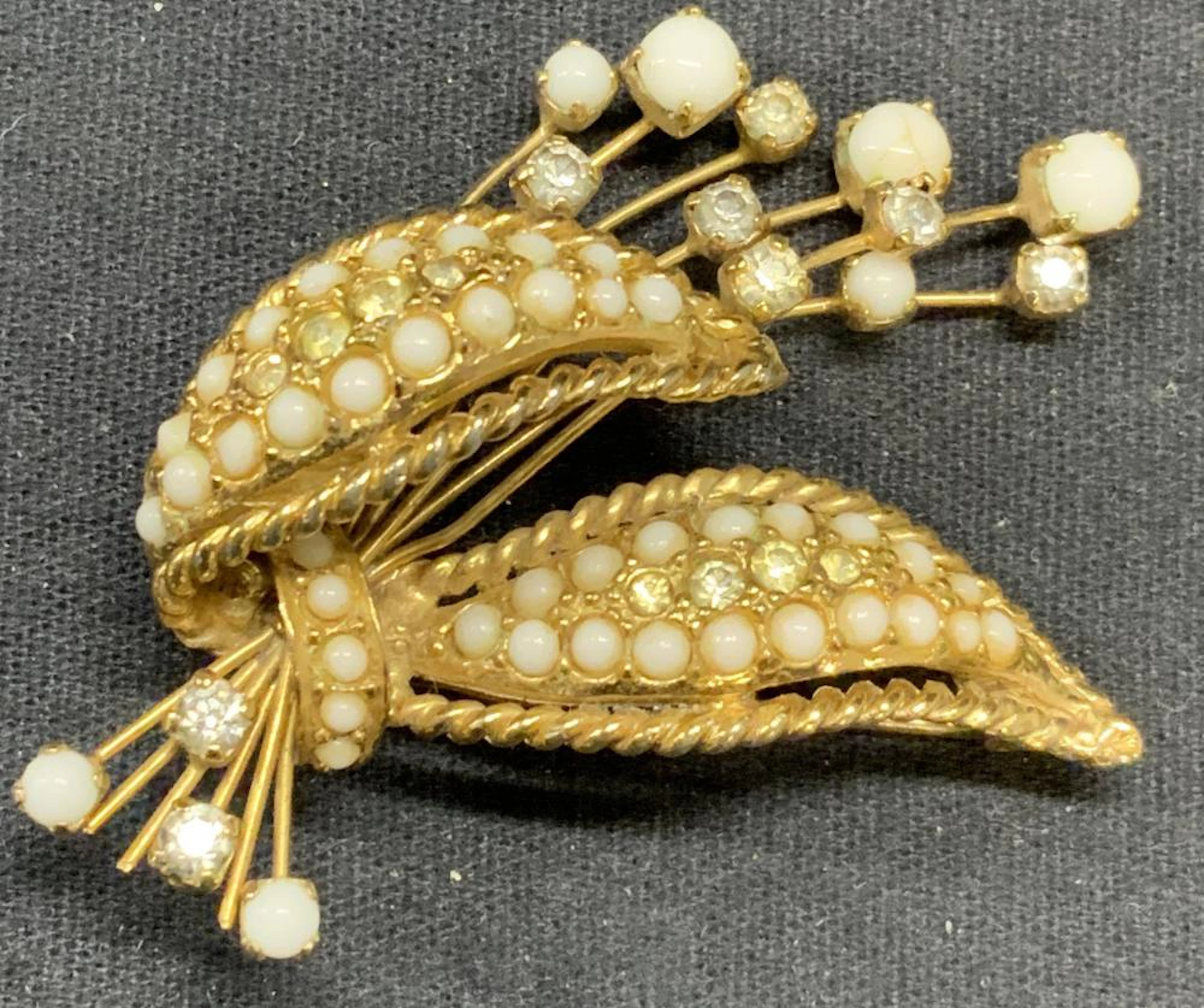 HATTIE CARNEGIE Gold Tone Crystal Flower Brooch