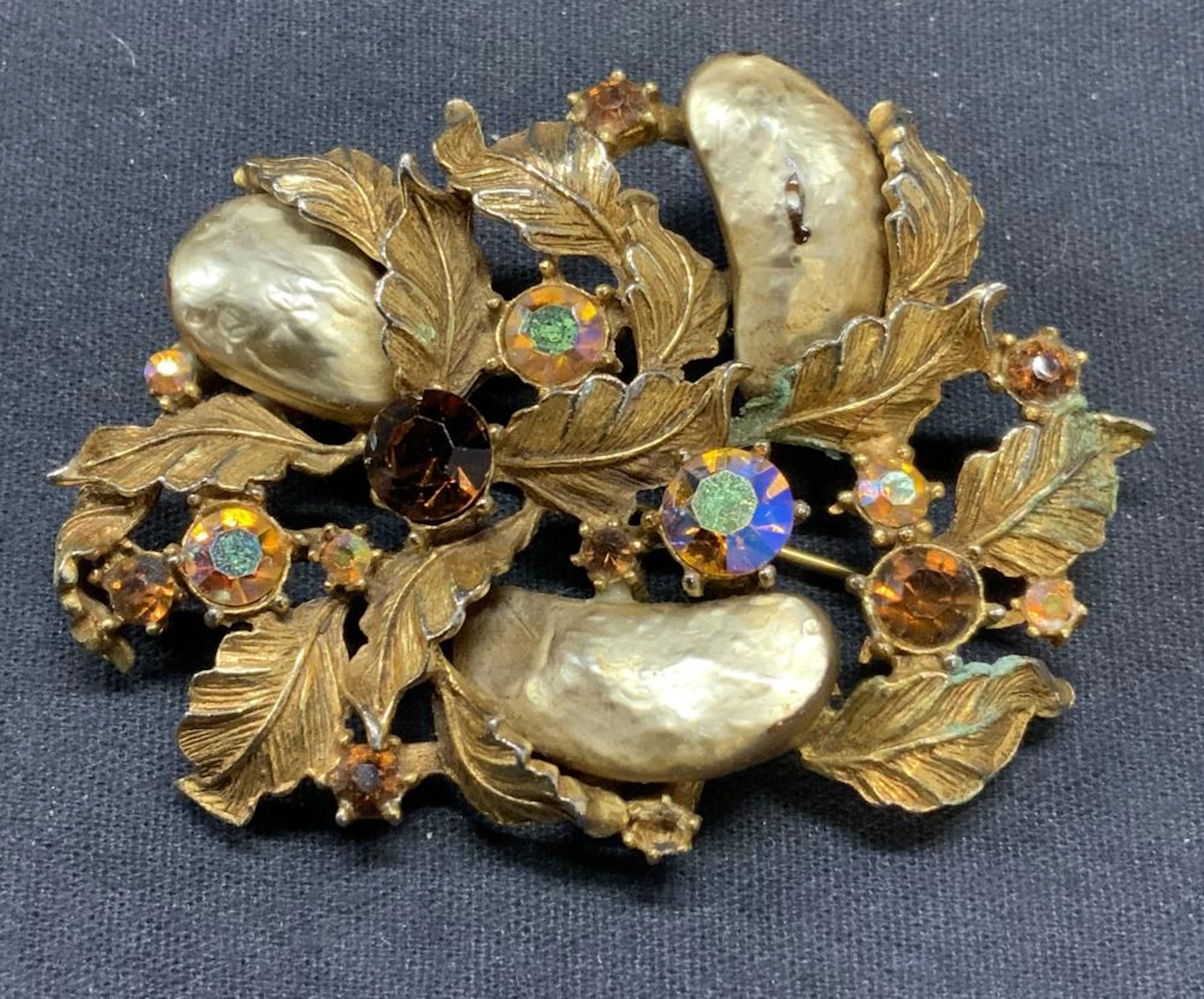 HAR Gold Tn Crystal Botanical Brooch 2.5i