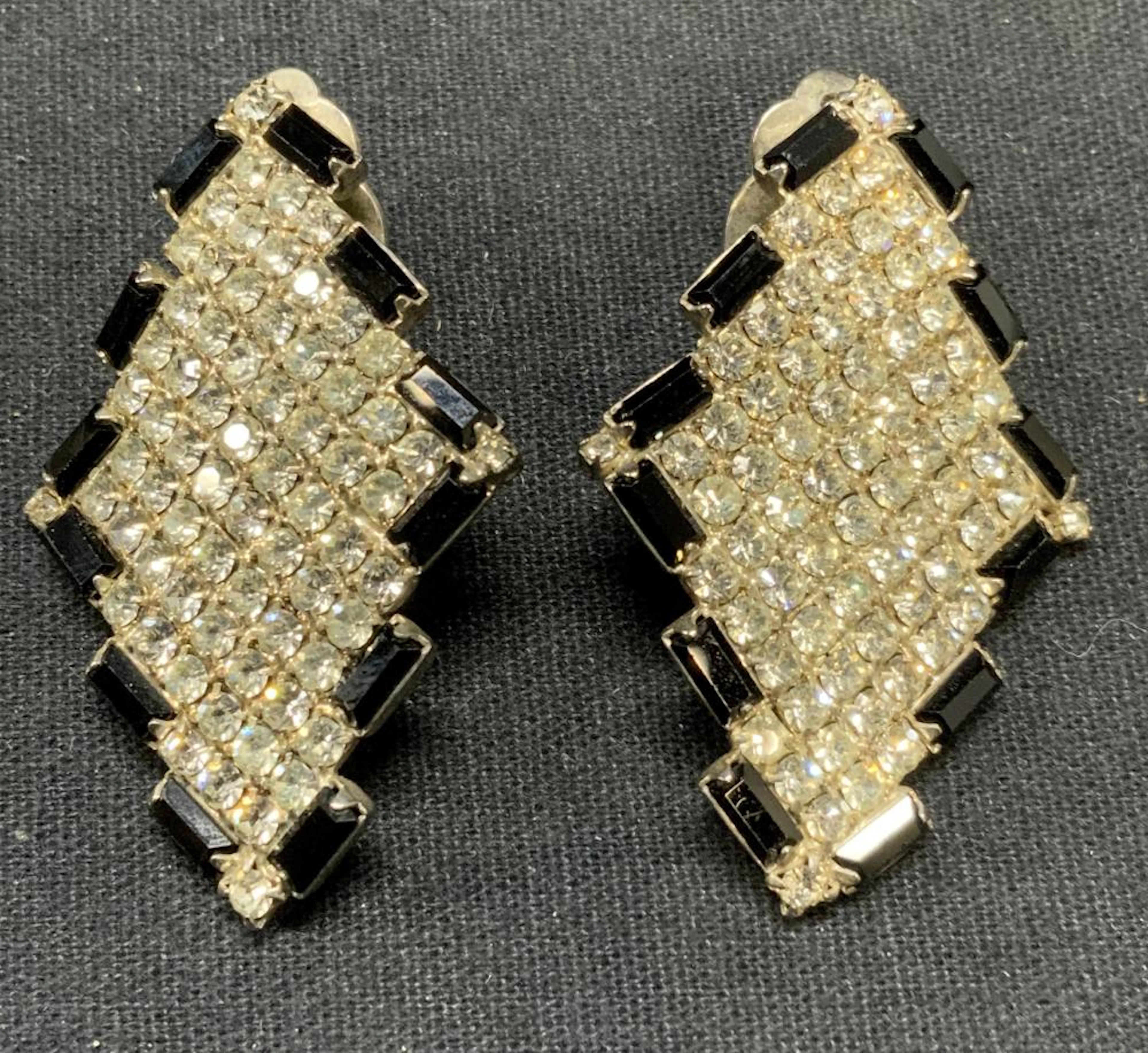 Diamond Shaped Black & Colorless Crystal Earrings