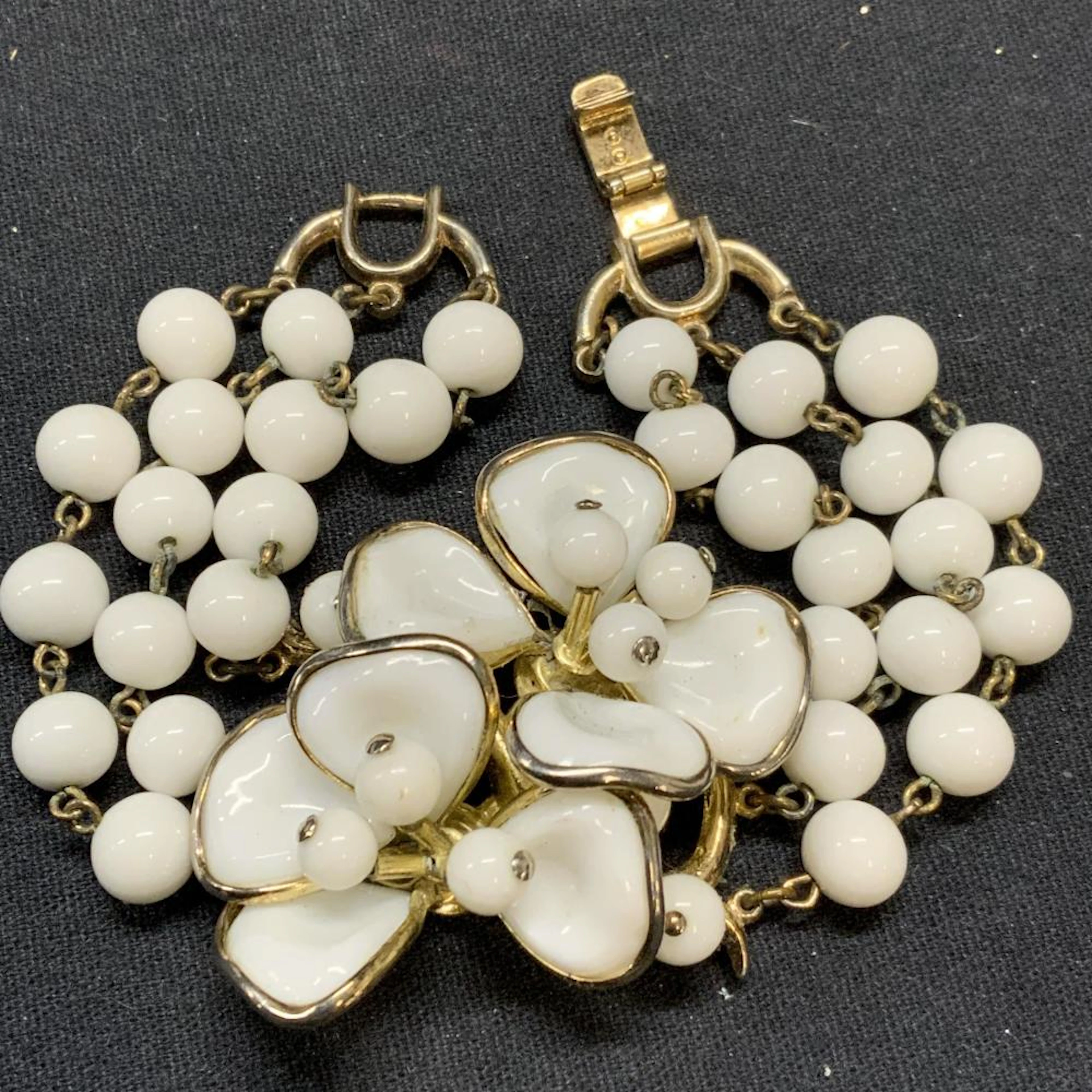 TRIFARI White Beaded Flower Bracelet