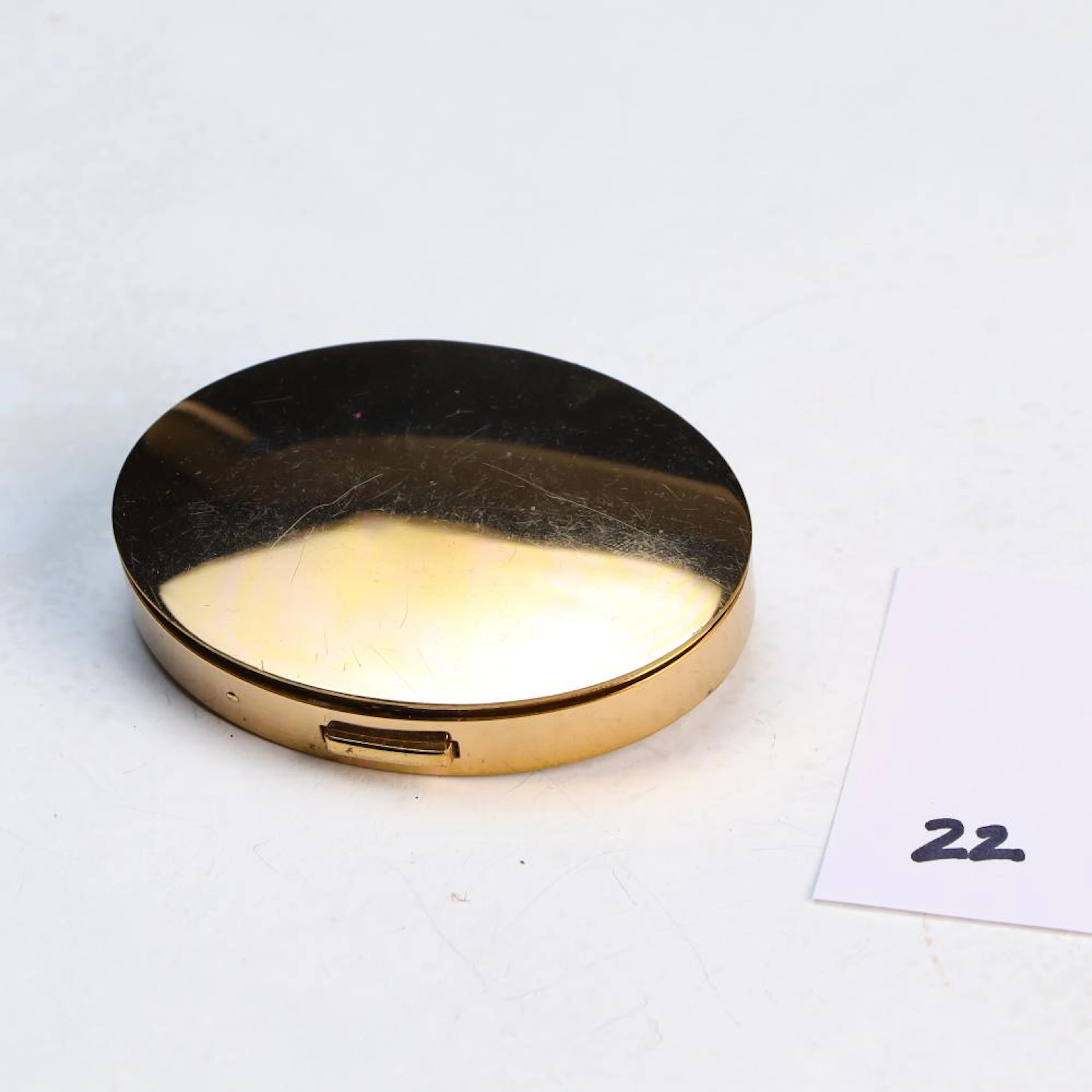 Vintage Mary Dunhill face powder case