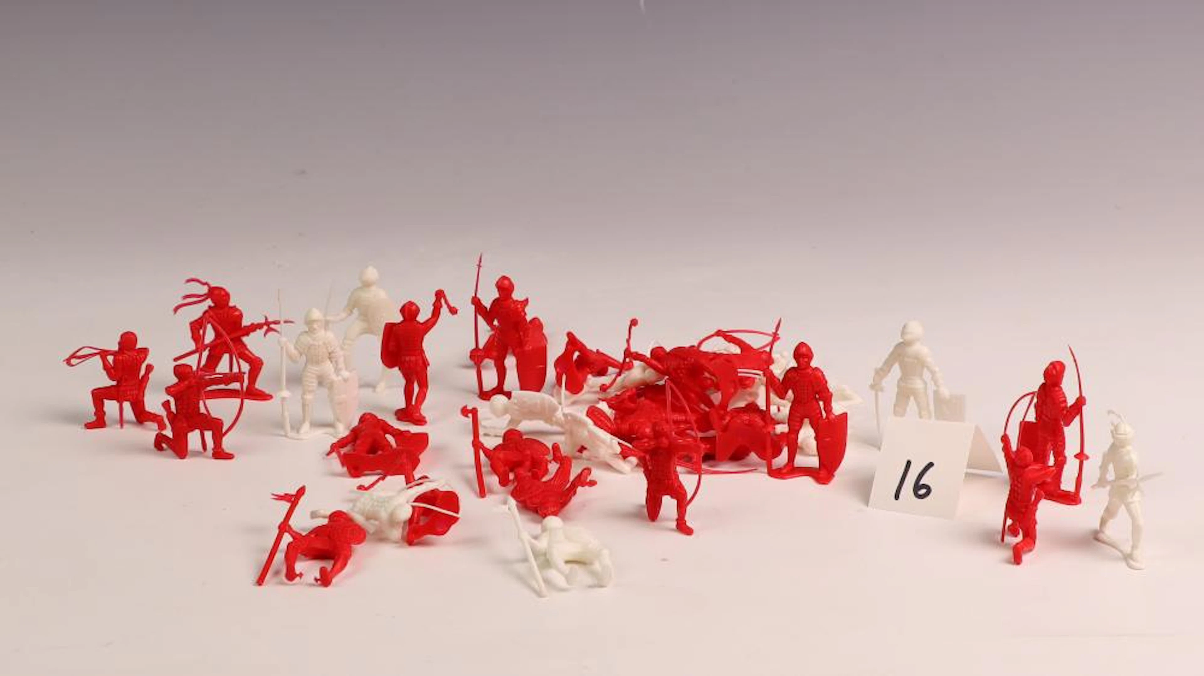 Lot of 37 Medieval Knights Plastic Figures