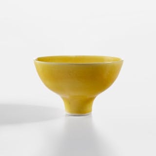 Footed bowl - Lucie Rie