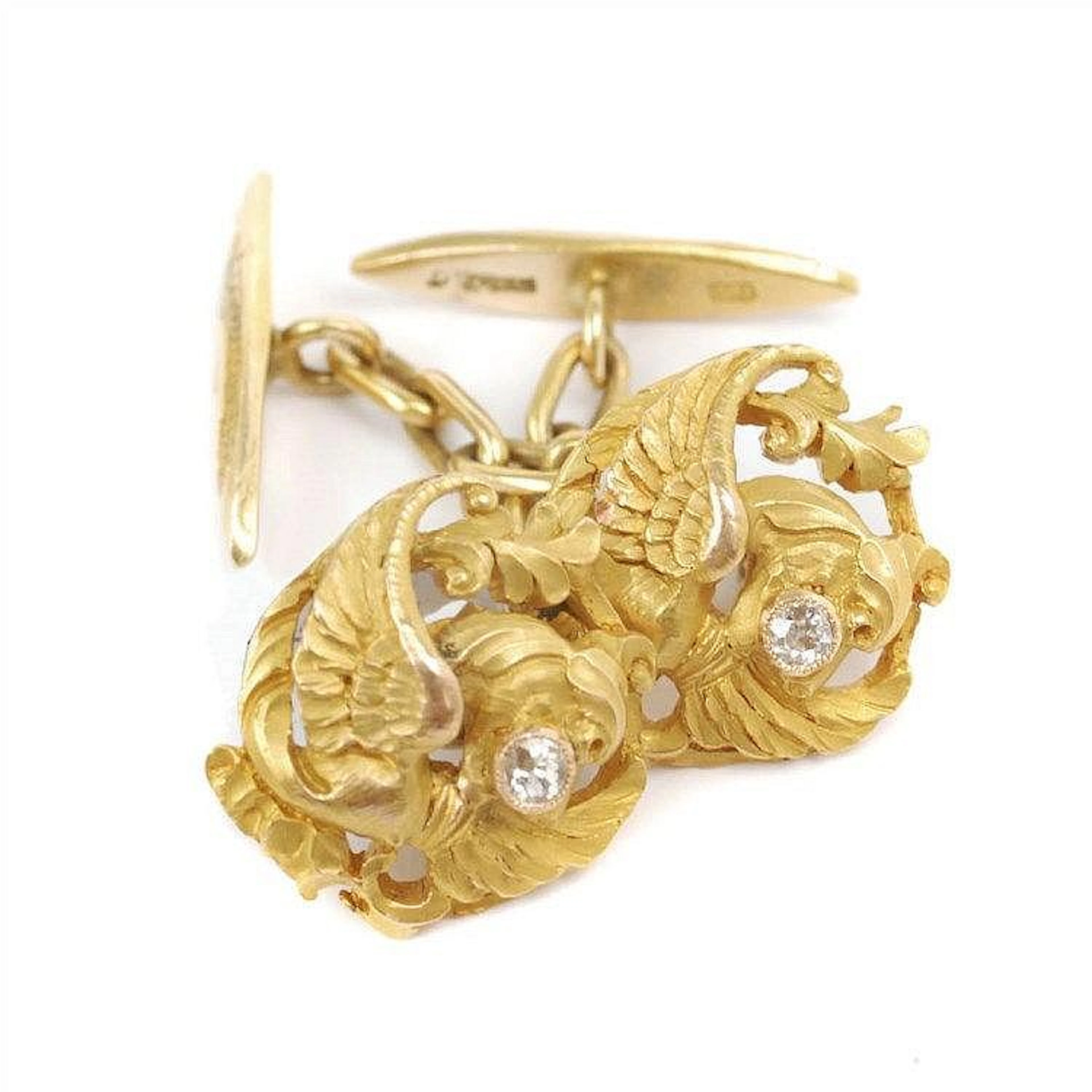 CUFFLINKS ,GOLD AND DIAMONDS. CIRCA 1900