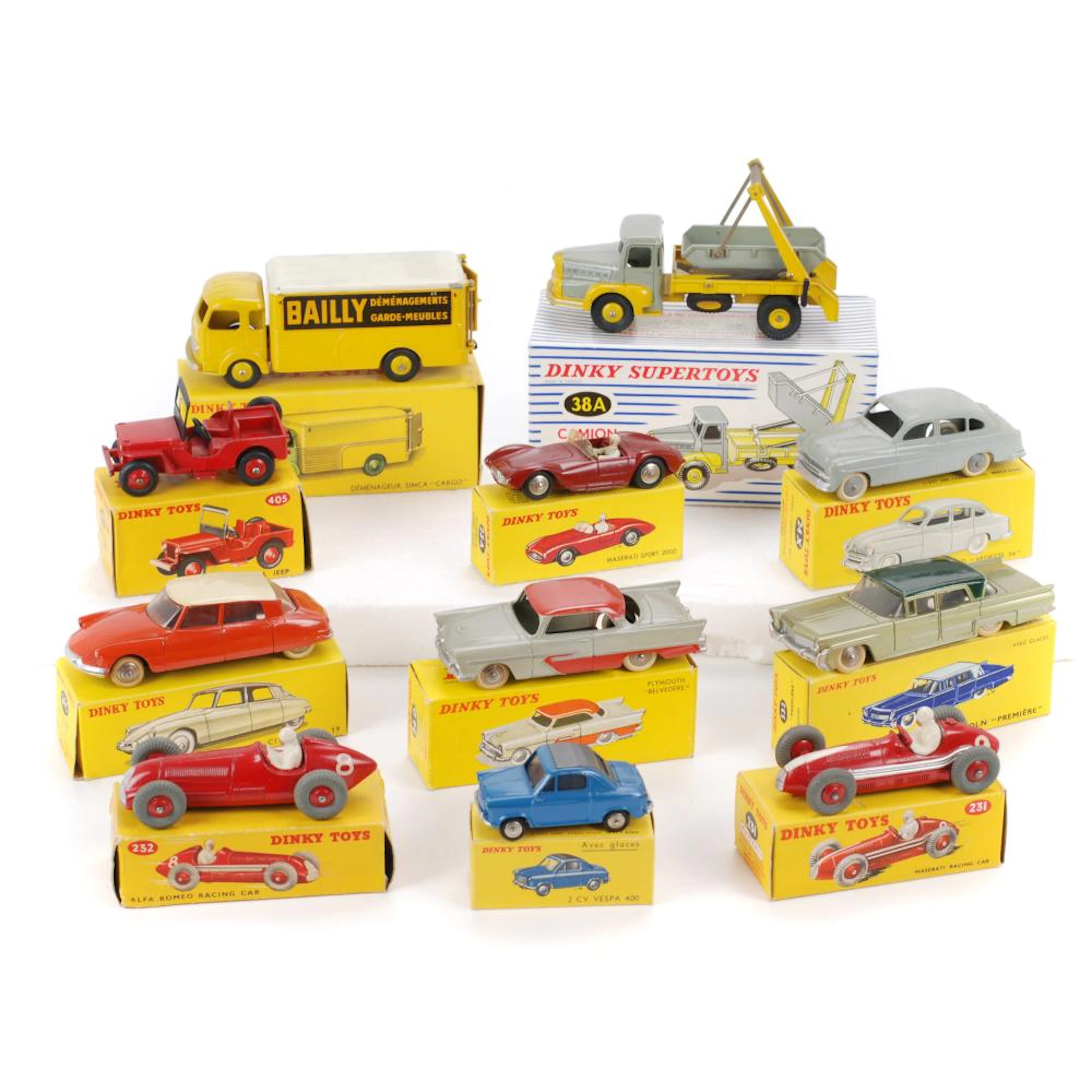 LOTE DE DIEZ DINKY TOYS Y UN DINKY SUPERTOYS FRANCESES E IN