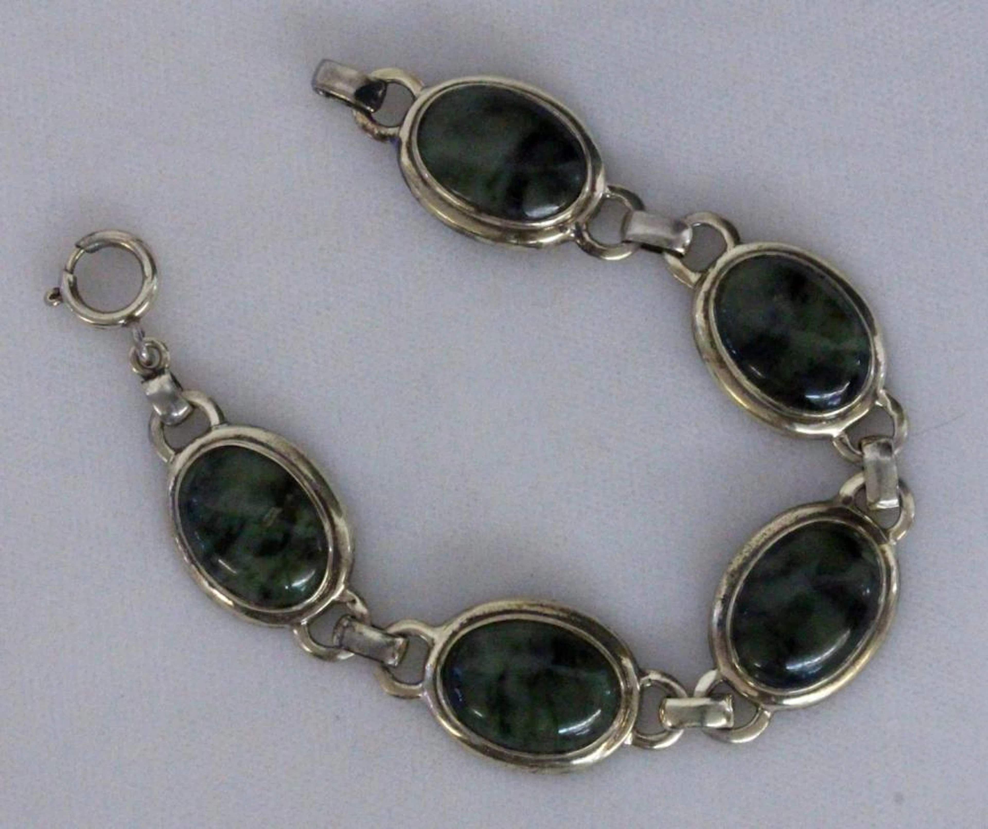 A BRACELET Silver, gold-plated with 6 amazonites
