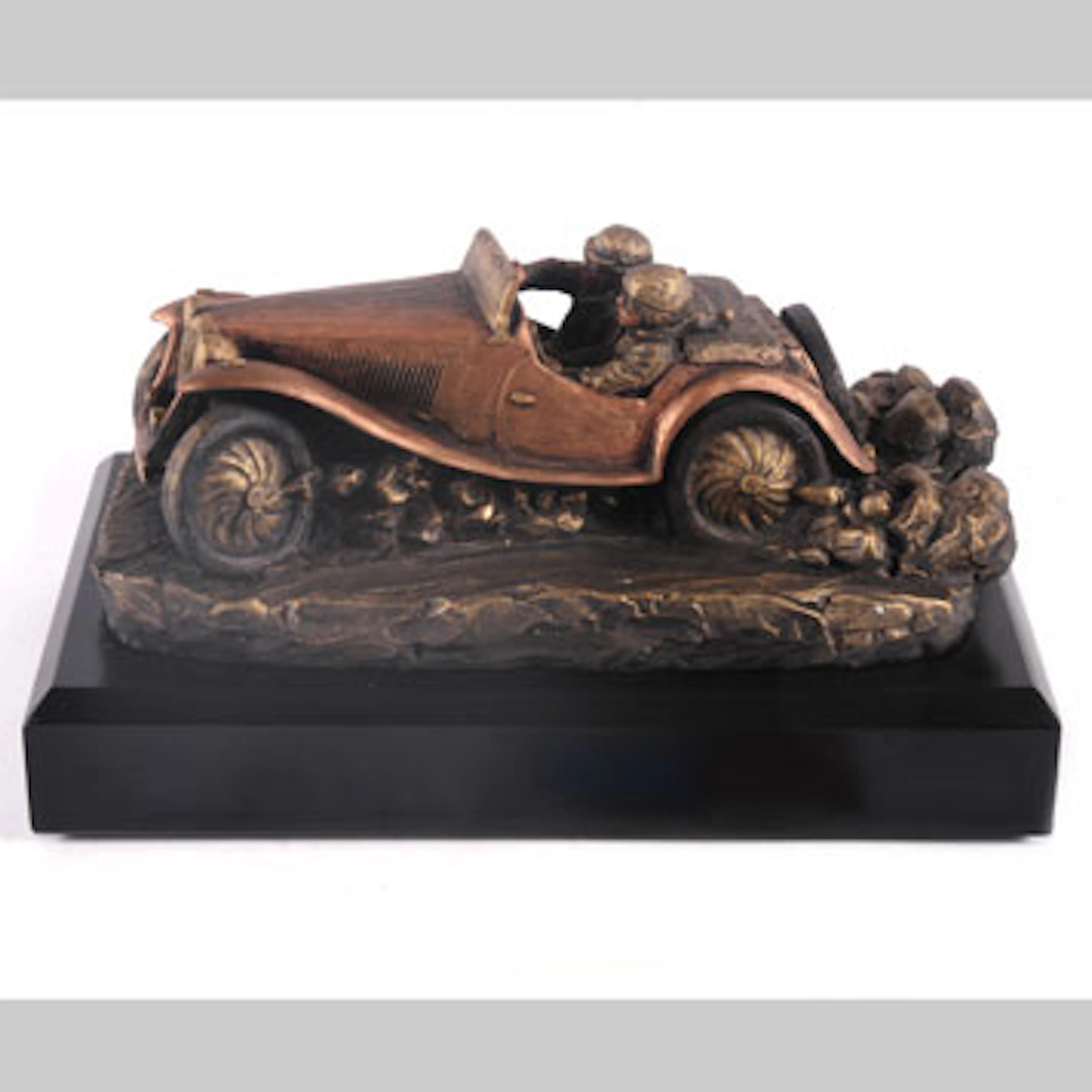 MG SCULPTURE