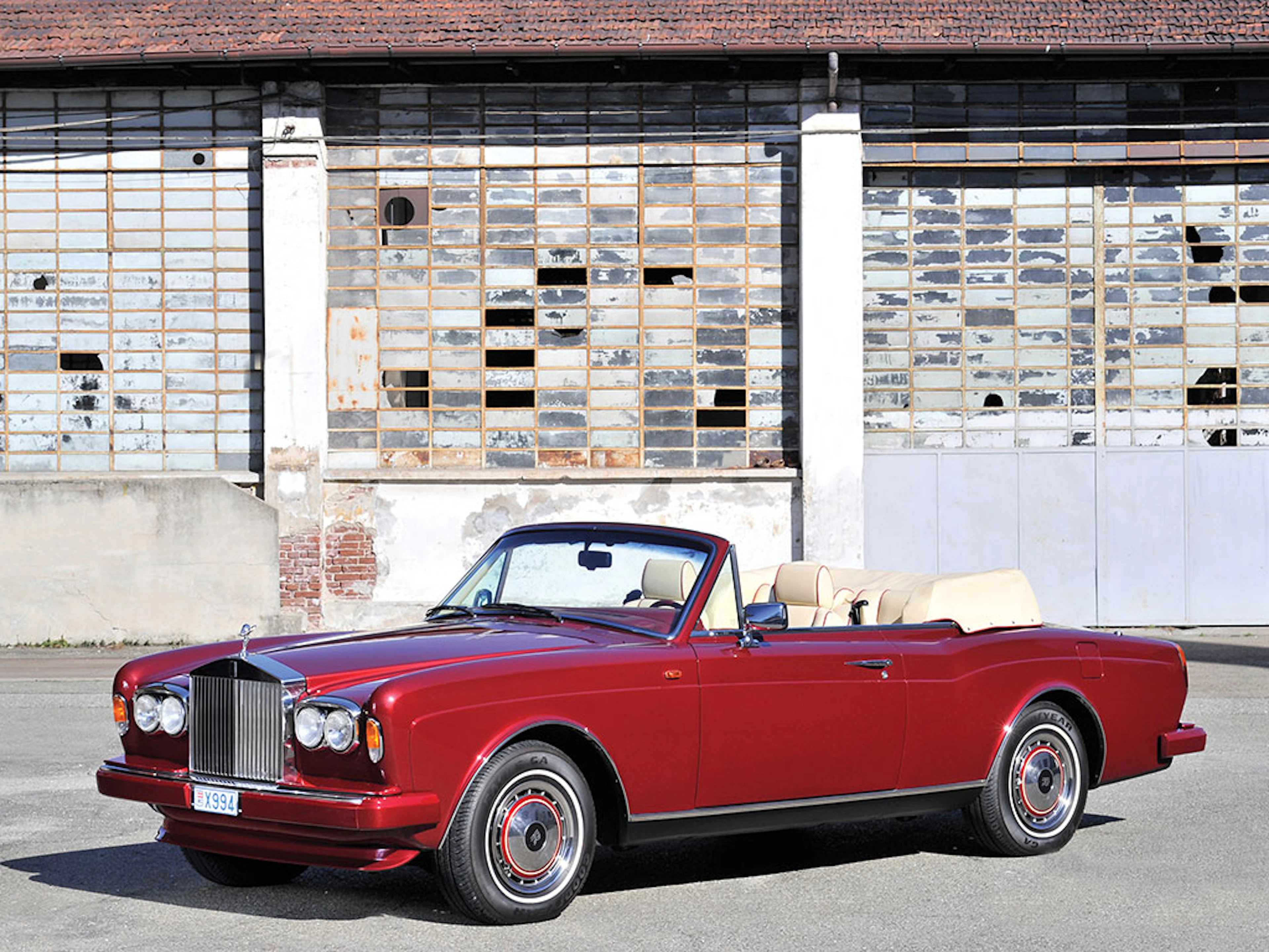 1995 Rolls-Royce Corniche IV Drophead Coupé by Mulliner Park Ward