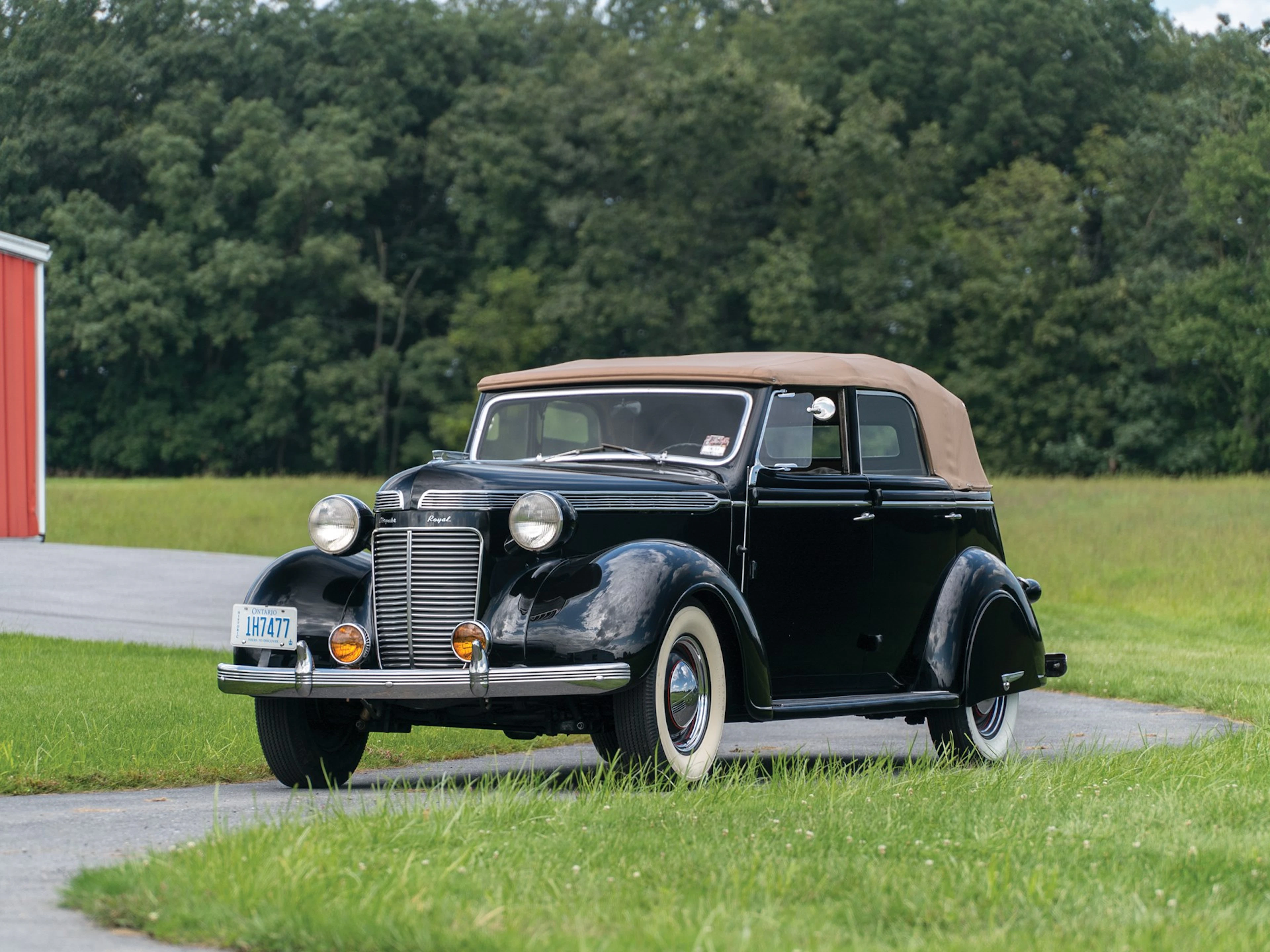 1937 Chrysler Royal Convertible Sedan