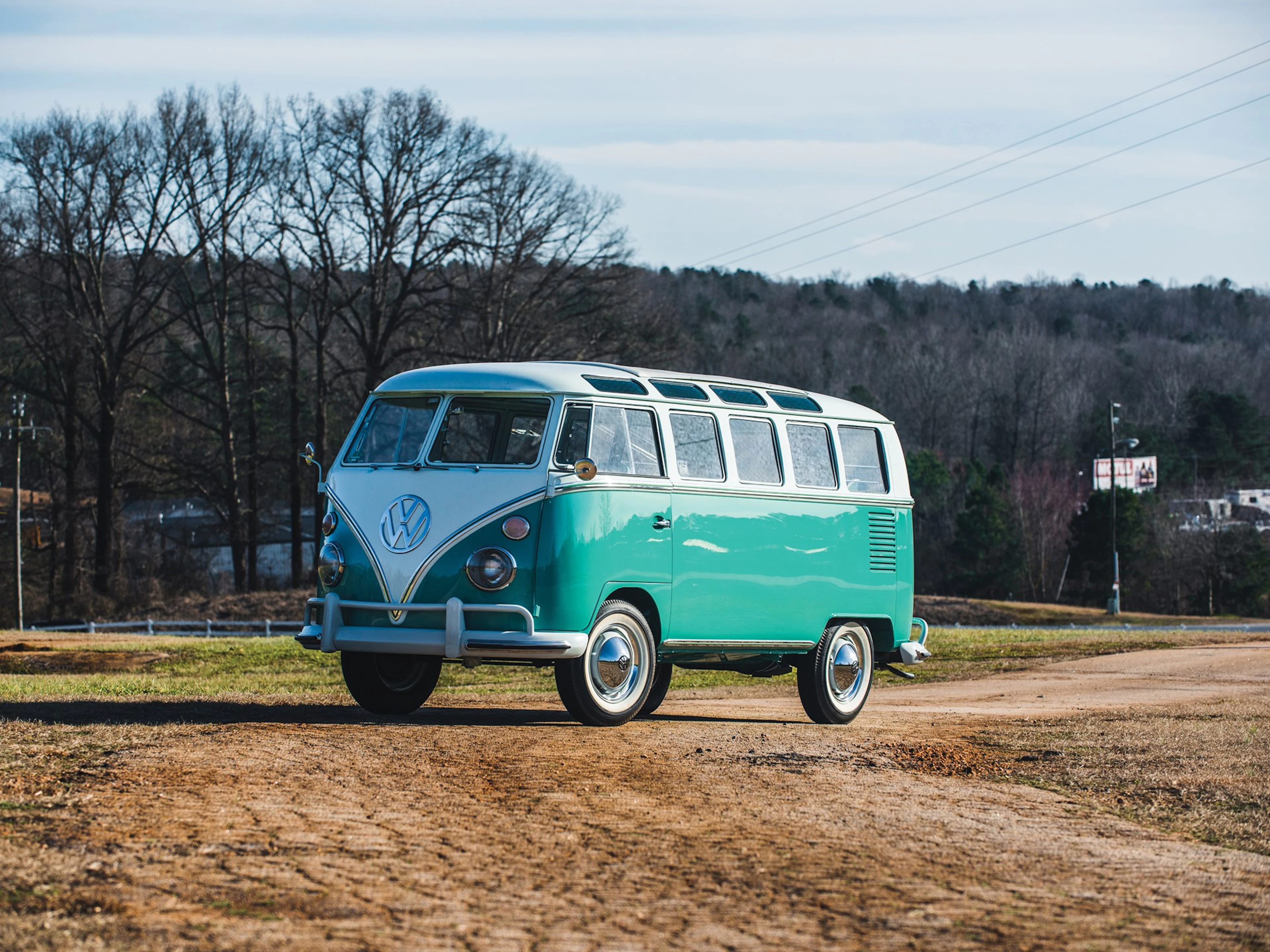 1964 Volkswagen Deluxe '21-Window' Microbus