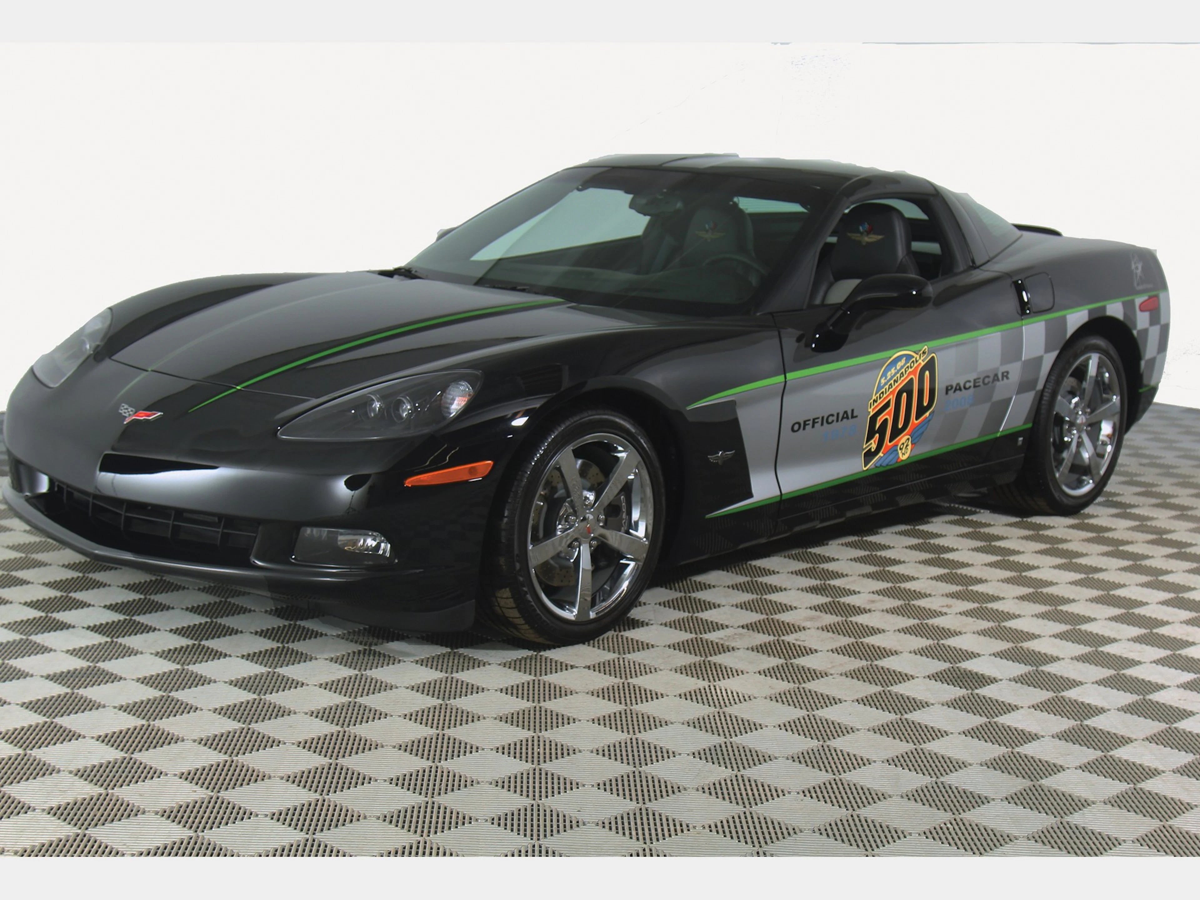2008 Chevrolet Corvette Indy 500 Pace Car Replica